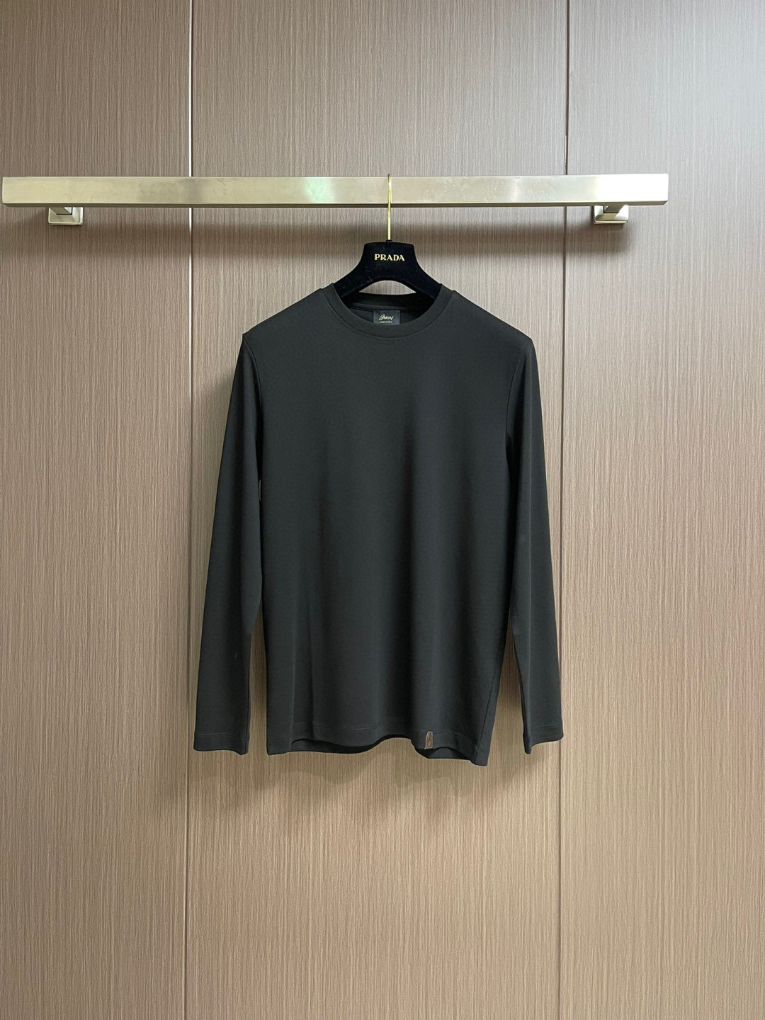 NO:735382,Special clearance, non-returnable, non-exchangeable Brioni Tencel cotton long-sleeved T-shirt, sizes M-3XL, tees, t-shirt,19860909特价清仓 不退不换  Brioni 布莱奥尼 天丝棉长袖t恤,尺码M-3XL,,tees，t-shirt,,Men's clothing