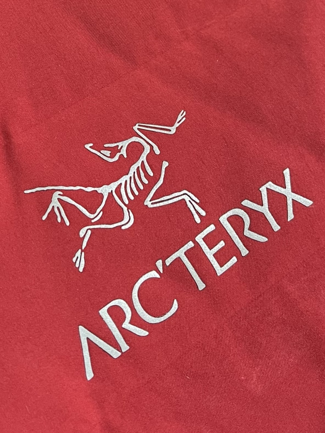 arcteryx 始祖鸟秋冬羽绒立领情侣马甲，日常休闲 随意搭配 都是无可挑剔，送人自留！都非常有面，经