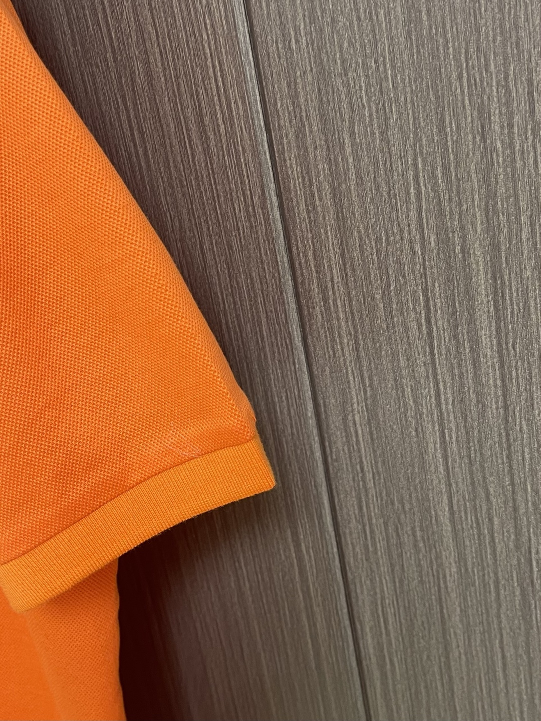 Hermes 2026ss春夏商务休闲男士短袖Polo衫．经典百搭．衣橱必备的款式 三粒扣翻领款式 胸口