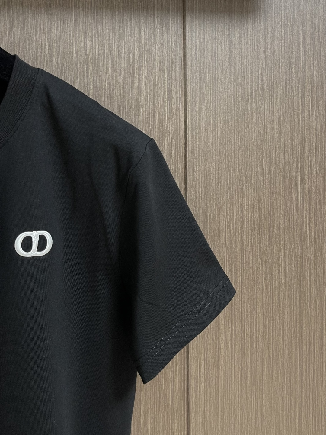 Dior 2026SS夏季新款280克高密度短袖T恤，CD品牌标识刺绣，男女同款 采用进口定制定染面料上