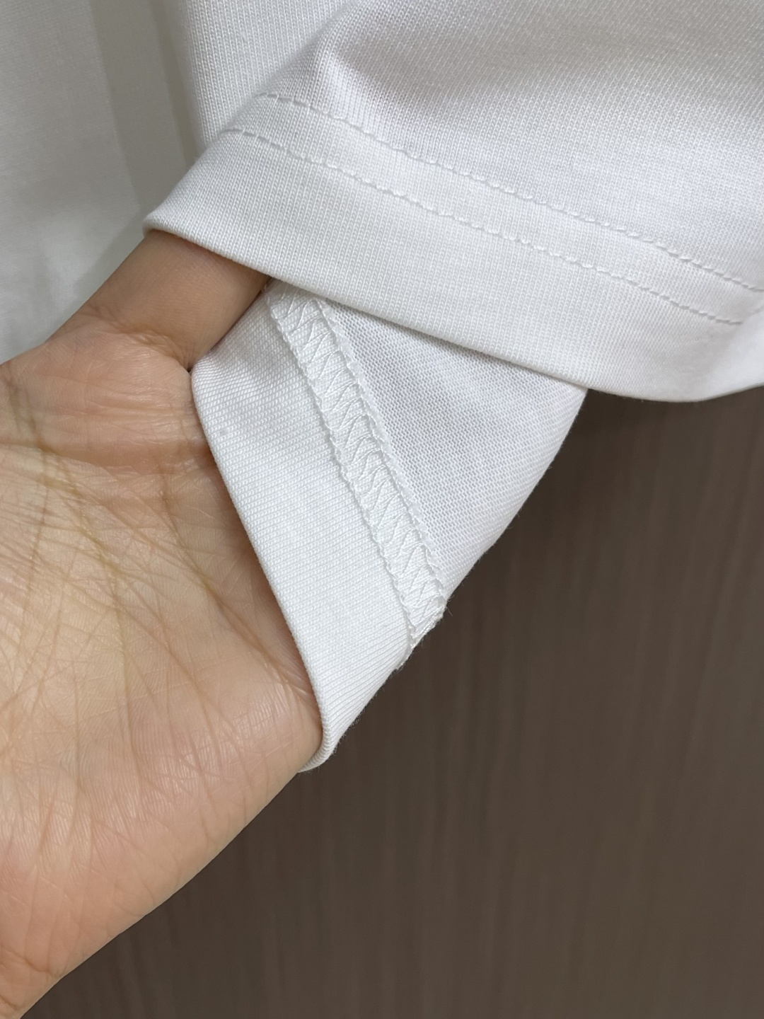 Dior 2026SS夏季新款280克高密度短袖T恤，CD品牌标识刺绣，男女同款 采用进口定制定染面料上