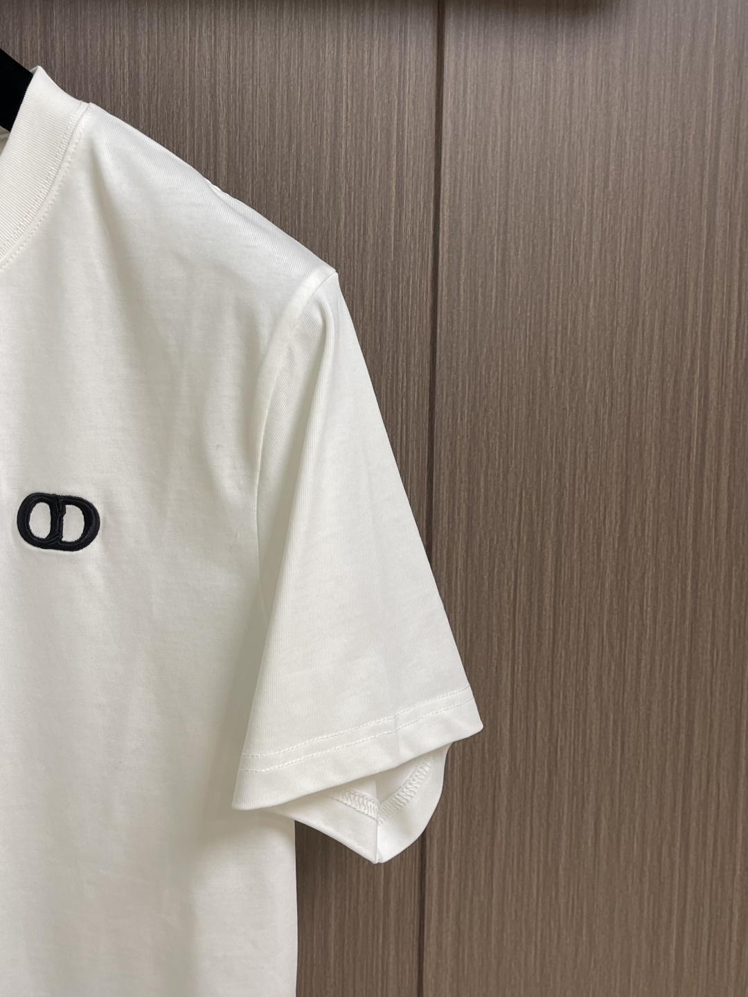 Dior 2026SS夏季新款280克高密度短袖T恤，CD品牌标识刺绣，男女同款 采用进口定制定染面料上