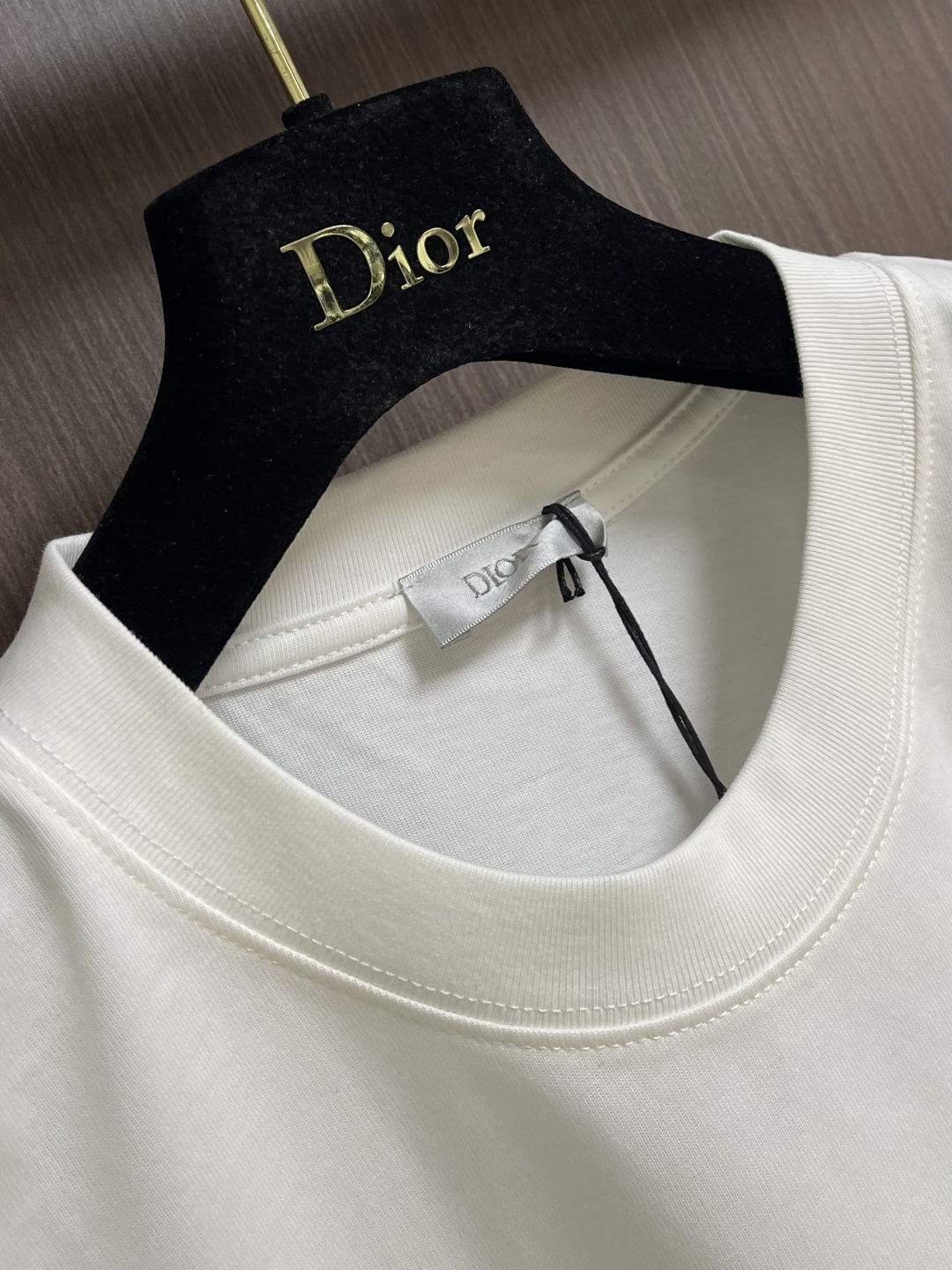 Dior 2026SS夏季新款280克高密度短袖T恤，CD品牌标识刺绣，男女同款 采用进口定制定染面料上