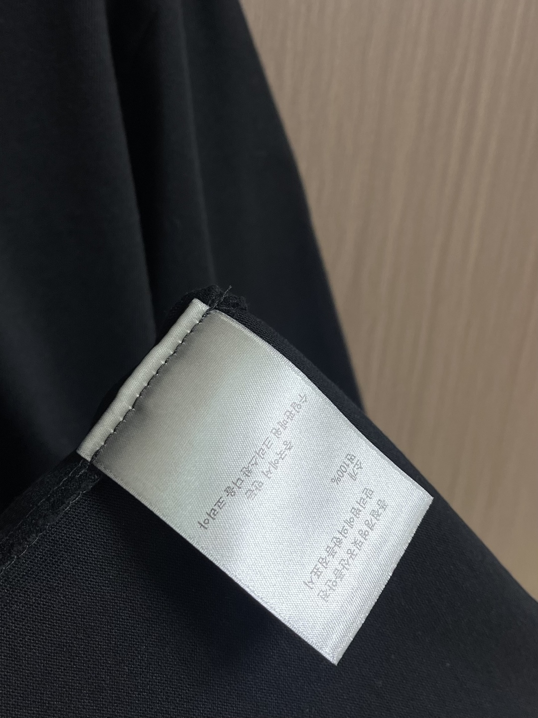 Dior 2026SS早春新款刺绣标识短袖T恤，基础款推荐！百搭战神！字母立体绣花设计．字母logo立体