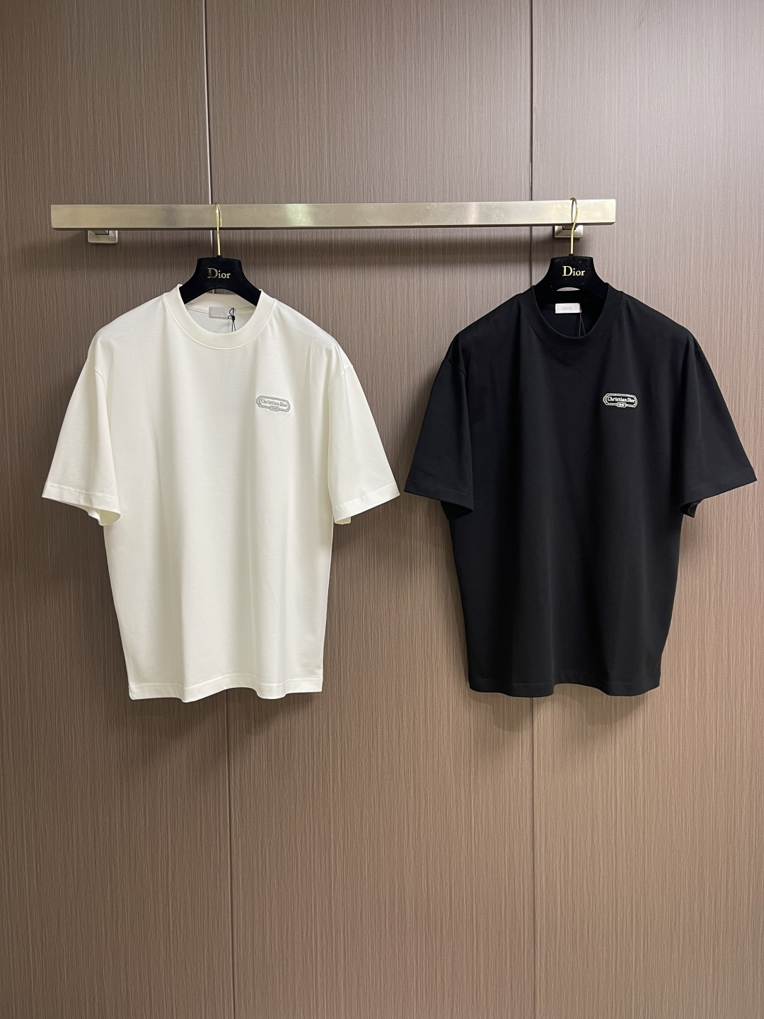 DIOR 2026ss 夏季新款logo标识刺绣圆领短袖T恤，定制客供面料精选丝光棉 轻薄透气 上身丝滑