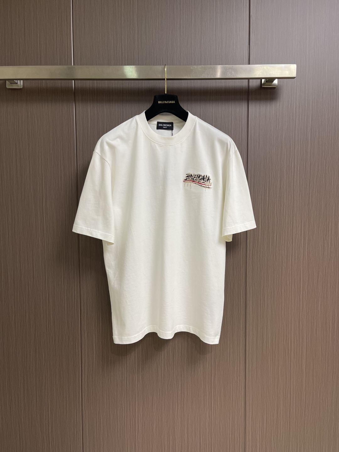 Balenciaga 2026ss新款可乐海浪花刺绣短袖T恤，成衣洗水，设计感十足 ，面料采用巴黎ZP定