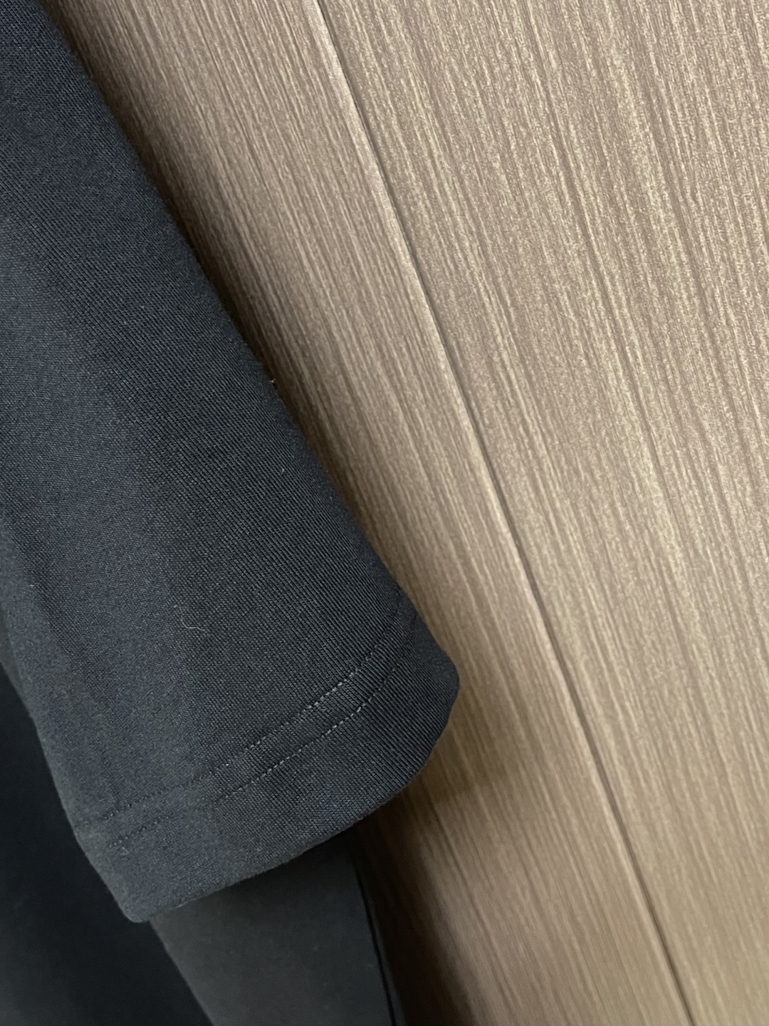 Arcteryx始祖鸟 2026SS 前后印花短袖T恤 采用60支双股，270g全棉面料。上身透气，绝不