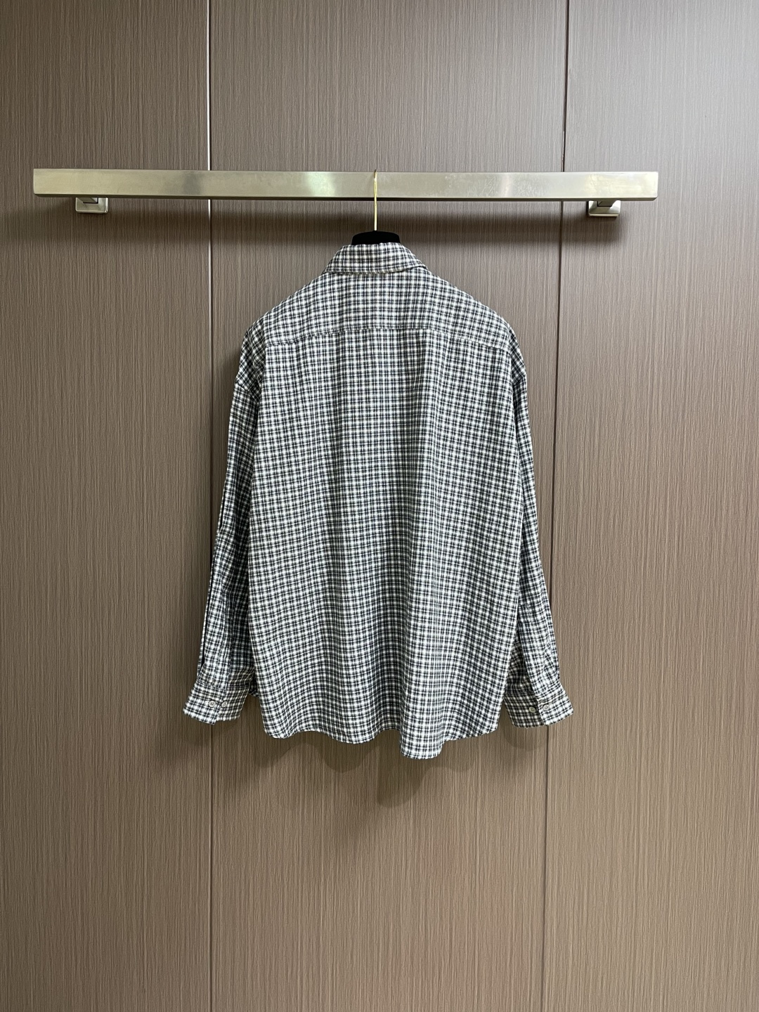 Acne Studios徽标格纹纽扣长袖衬衫，定制经26道缩绒工艺的法兰绒纹理清晰 质感十足 舒适贴肤 