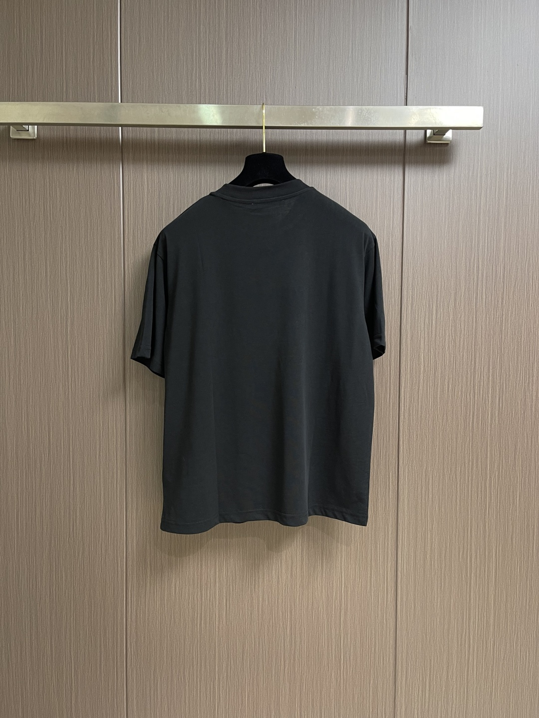 Acne Studios 徽标口袋短袖T恤 定制云絮爽滑麻棉料 柔软细腻 舒适贴肤 一抹深邃黑诠释低调奢