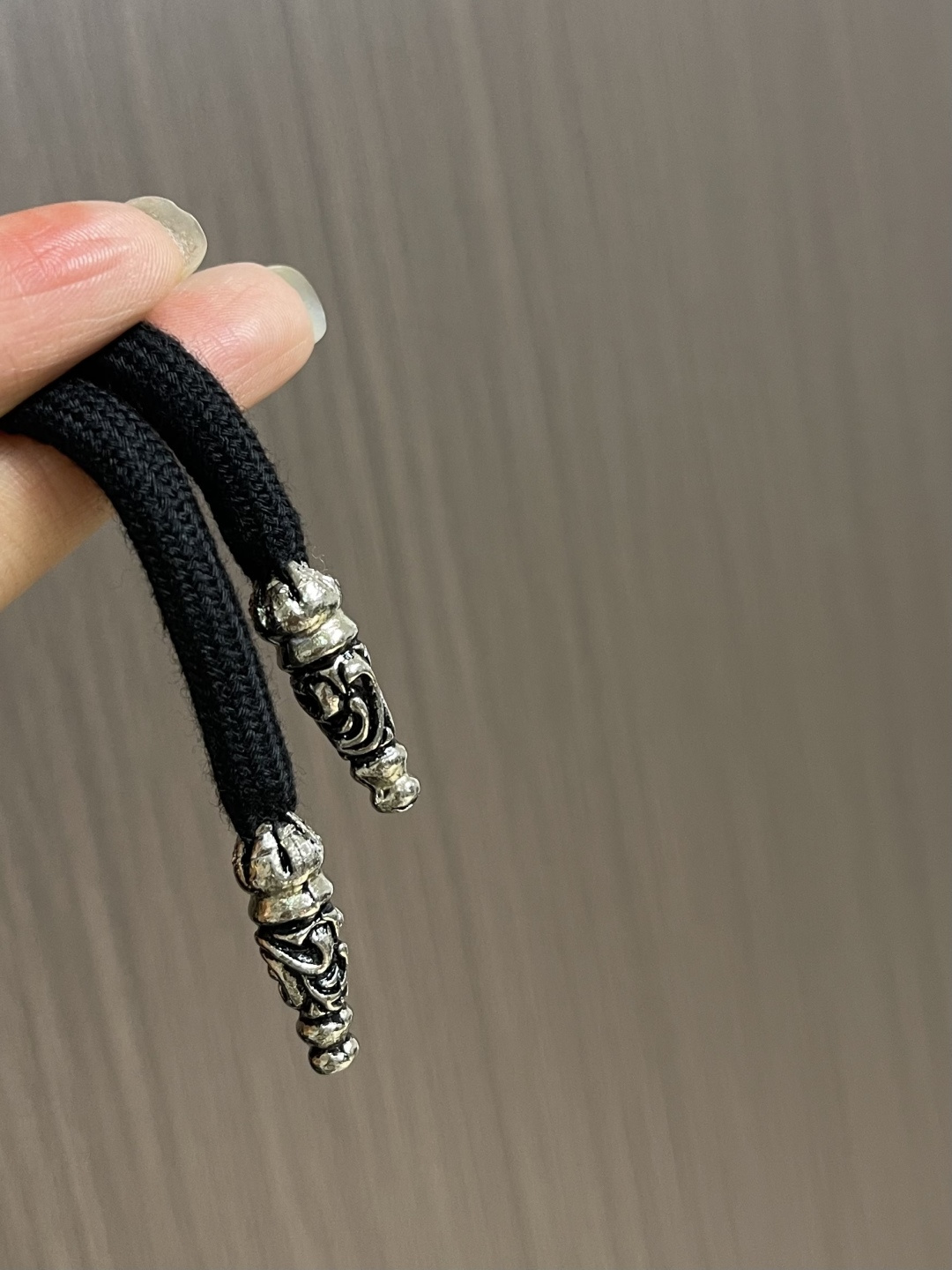 CH 克罗心十字花标识系列直筒卫裤，拼皮十字花设计，日本进口提花棉料，厚度和质感随意对比....面料质感