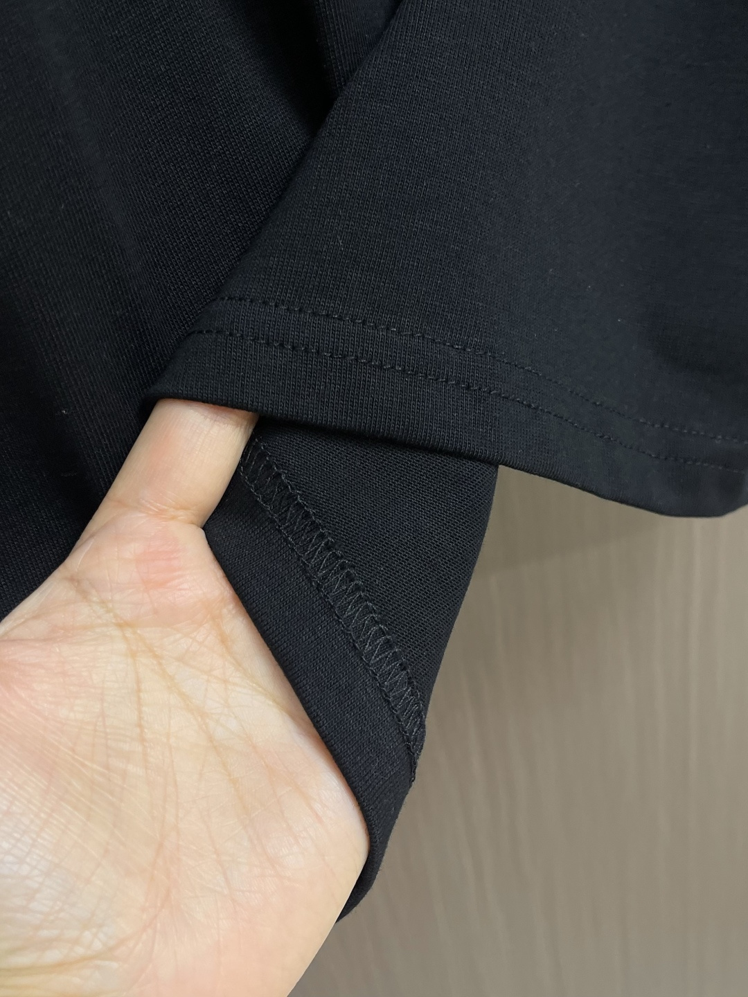 BALENCIAGA 印花logo标识短袖T恤，定织面料工艺洗水处理 高克重300克面料 质感十足 布面