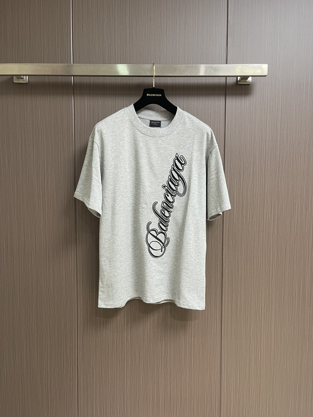 BALENCIAGA 印花logo标识短袖T恤，定织面料工艺洗水处理 高克重300克面料 质感十足 布面