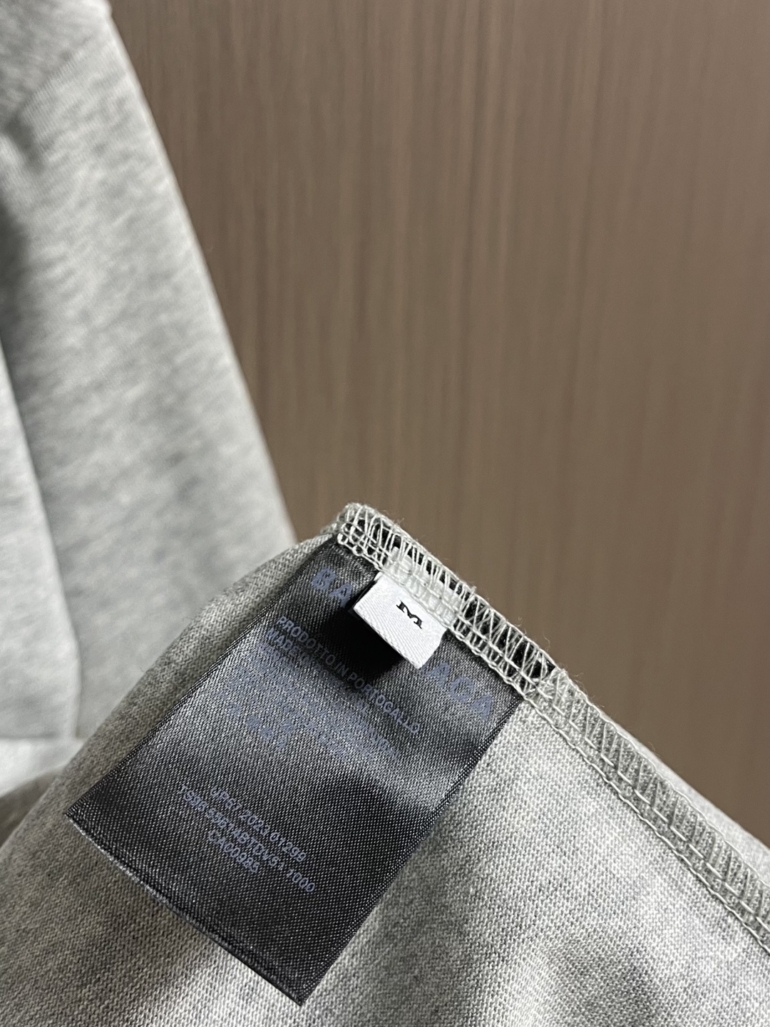 BALENCIAGA 印花logo标识短袖T恤，定织面料工艺洗水处理 高克重300克面料 质感十足 布面