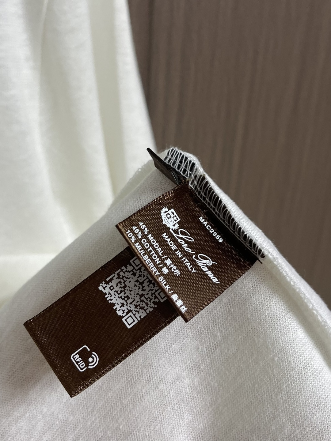 Loro piana Loro Piana 2026ss新款纯色圆领短袖T恤， 百搭款式 任何人都可以轻