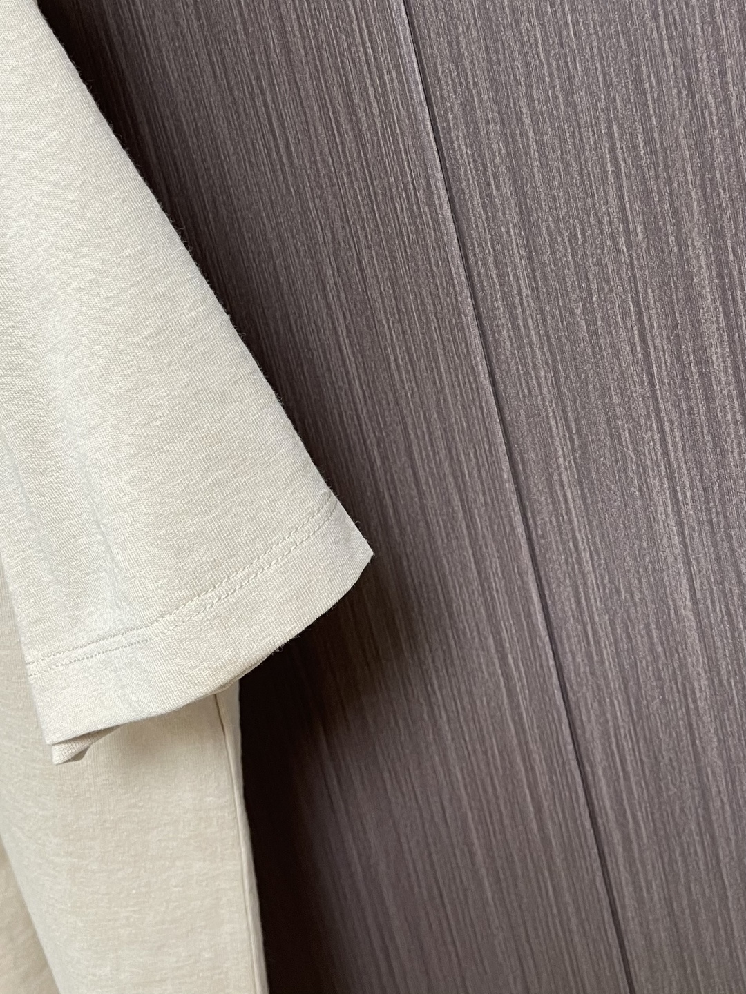 Loro piana LoroPiana 2026ss早春新款短袖T恤打底衫，全品相！采用胸前logo口