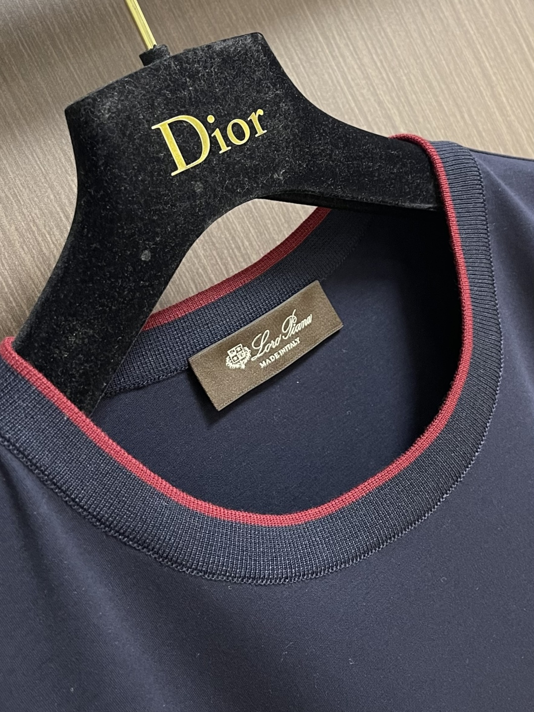 Loro piana Loro Piana 2026ss新款领口撞色圆领短袖T恤， 百搭款式 任何人都可