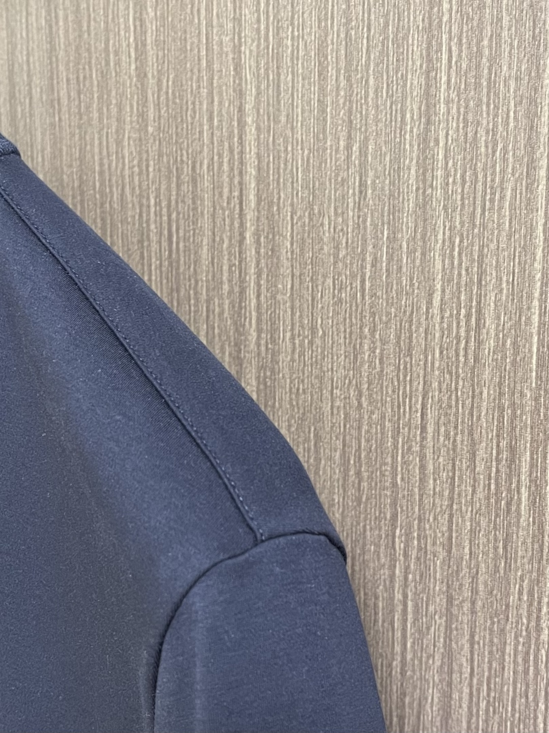 Loro piana Loro Piana 2026ss新款领口撞色圆领短袖T恤， 百搭款式 任何人都可
