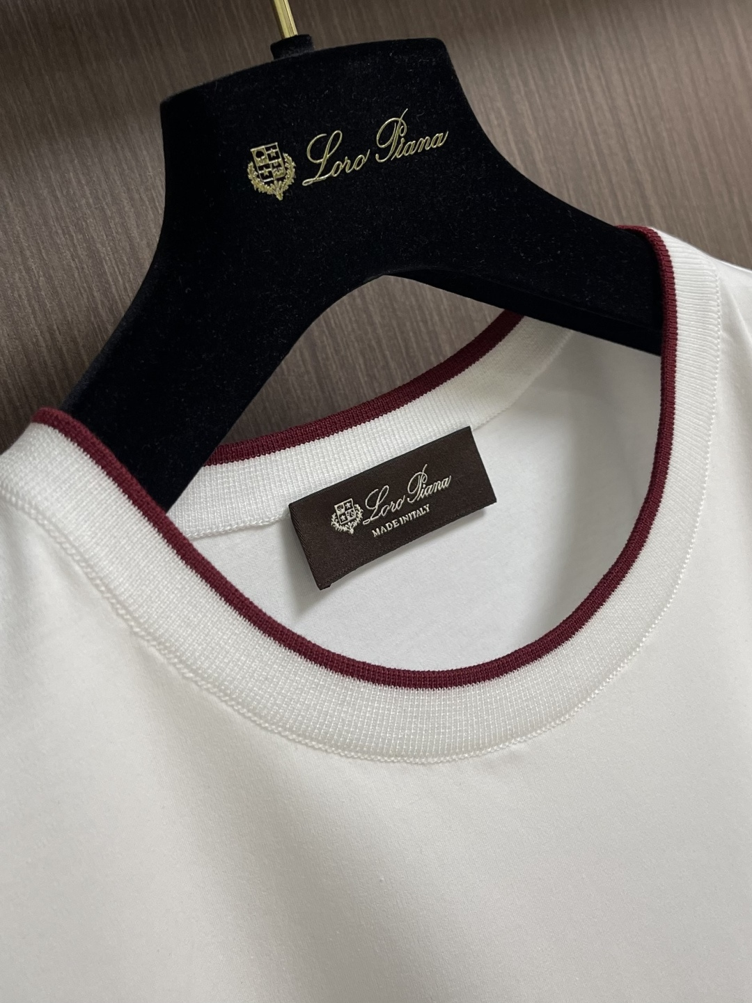 Loro piana Loro Piana 2026ss新款领口撞色圆领短袖T恤， 百搭款式 任何人都可