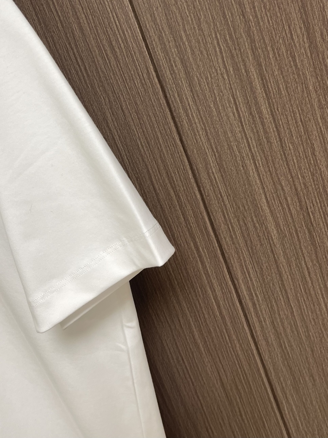 Loro piana Loro Piana 2026ss新款领口撞色圆领短袖T恤， 百搭款式 任何人都可