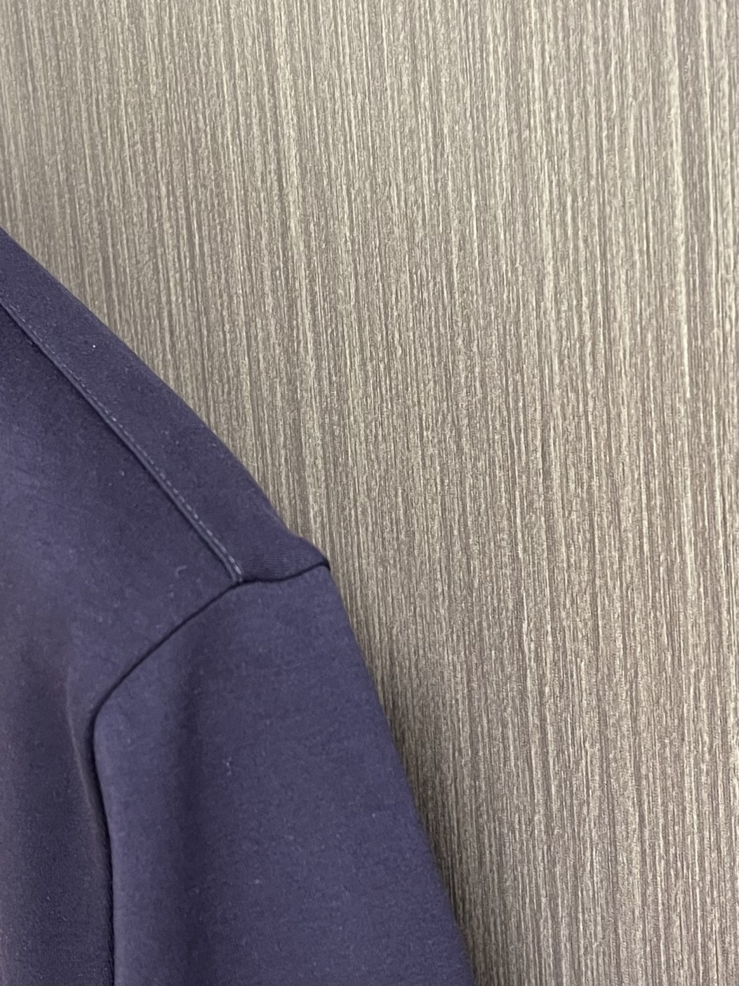 Loro piana Loro Piana 2026ss新款领口撞色圆领短袖T恤， 百搭款式 任何人都可