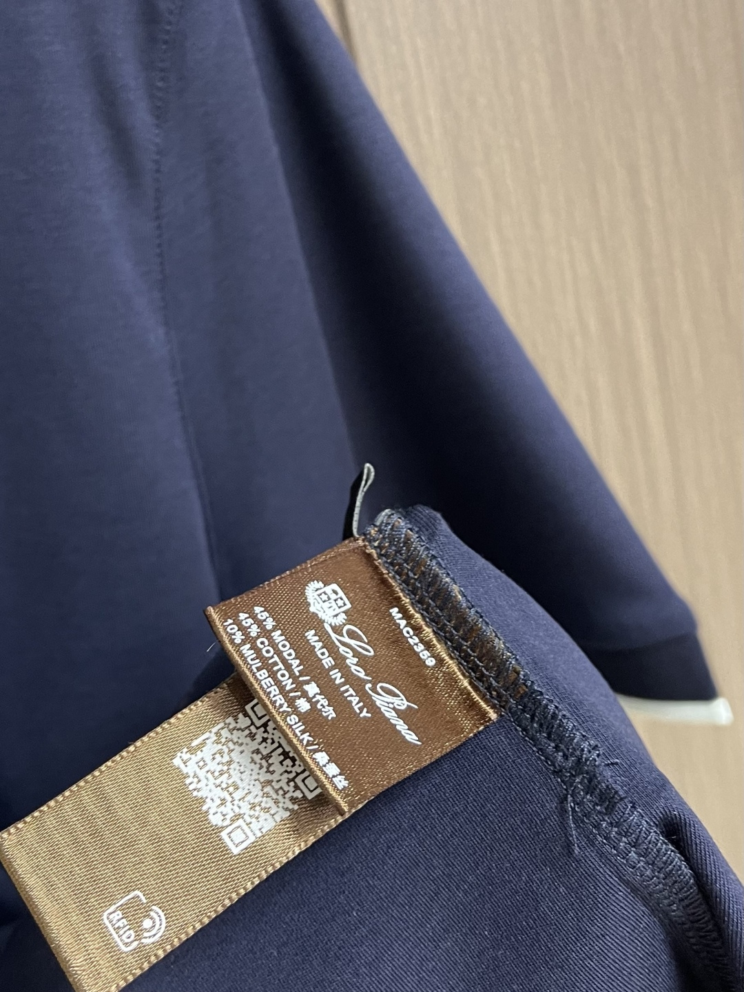Loro piana Loro Piana 2026ss新款撞色假两件圆领短袖T恤， 百搭款式 任何人都