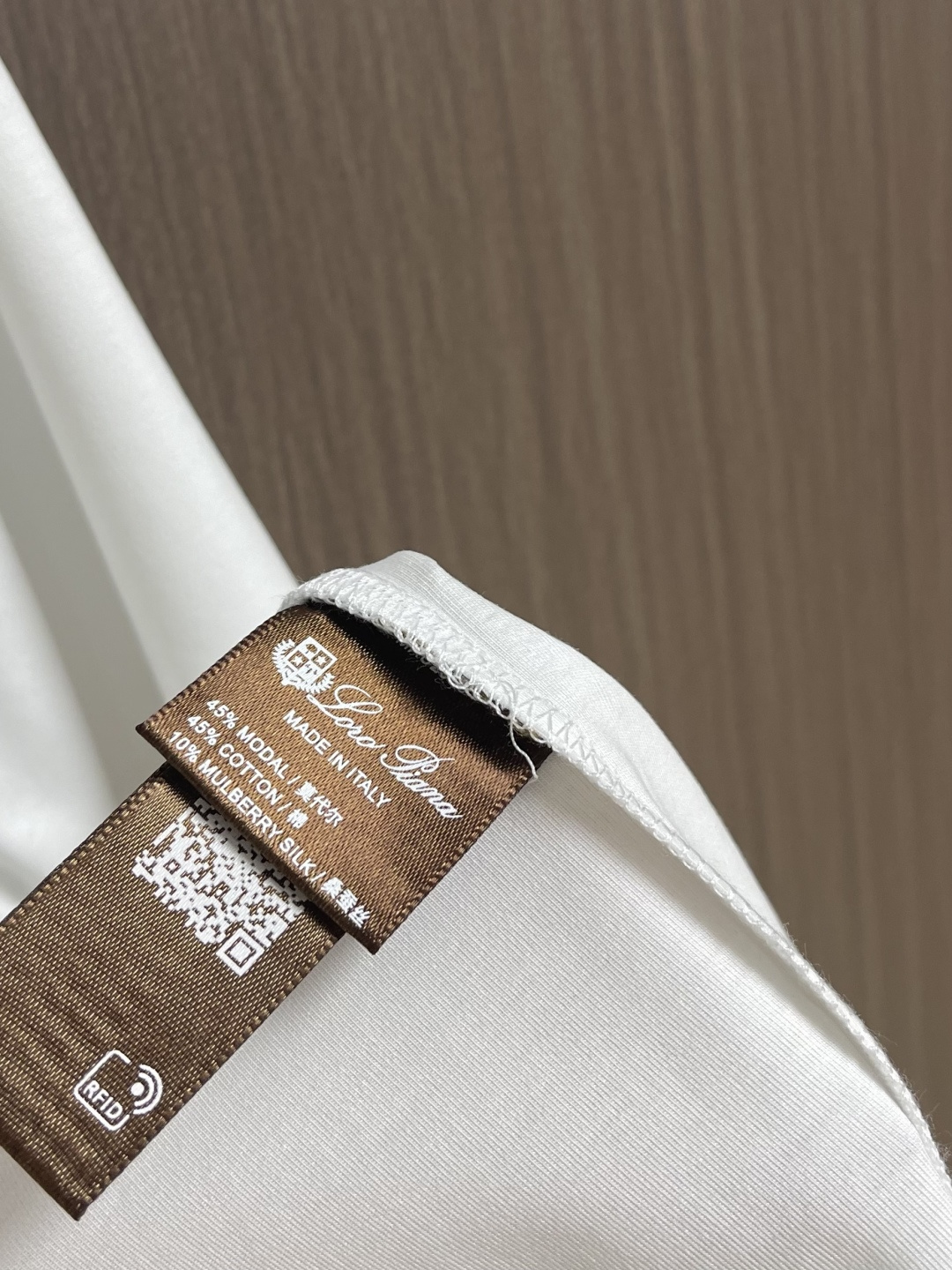 Loro piana Loro Piana 2026ss新款撞色假两件圆领短袖T恤， 百搭款式 任何人都