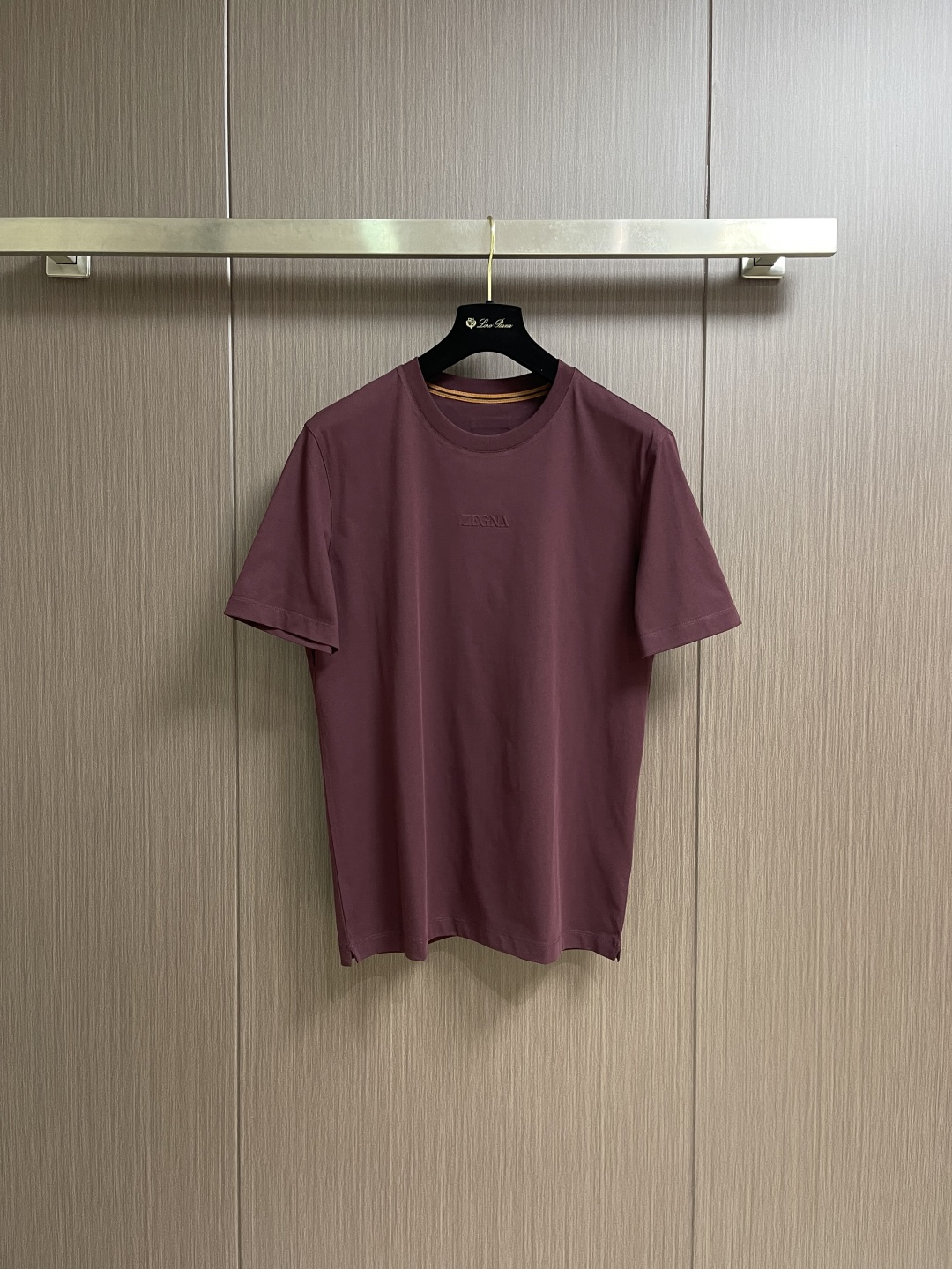 Zegna 2026SS 压印logo标识净色短袖T恤。定制60支三股平纹精棉面料 极致柔软舒适 高端大