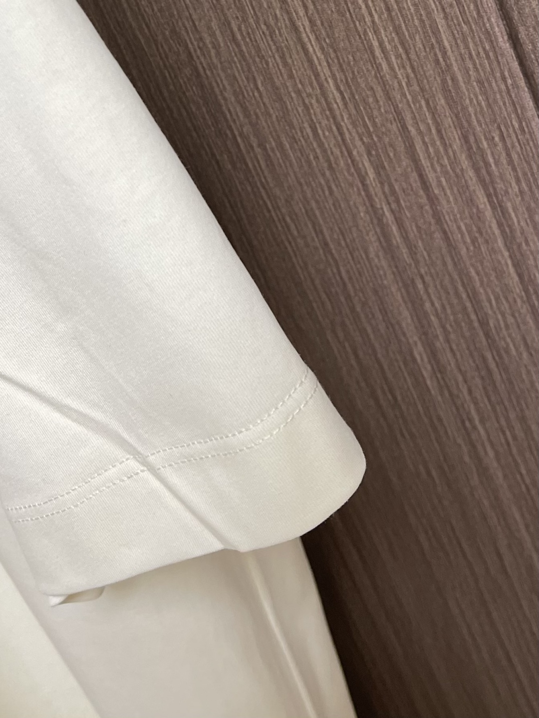 Zegna 2026SS 压印logo标识净色短袖T恤。定制60支三股平纹精棉面料 极致柔软舒适 高端大