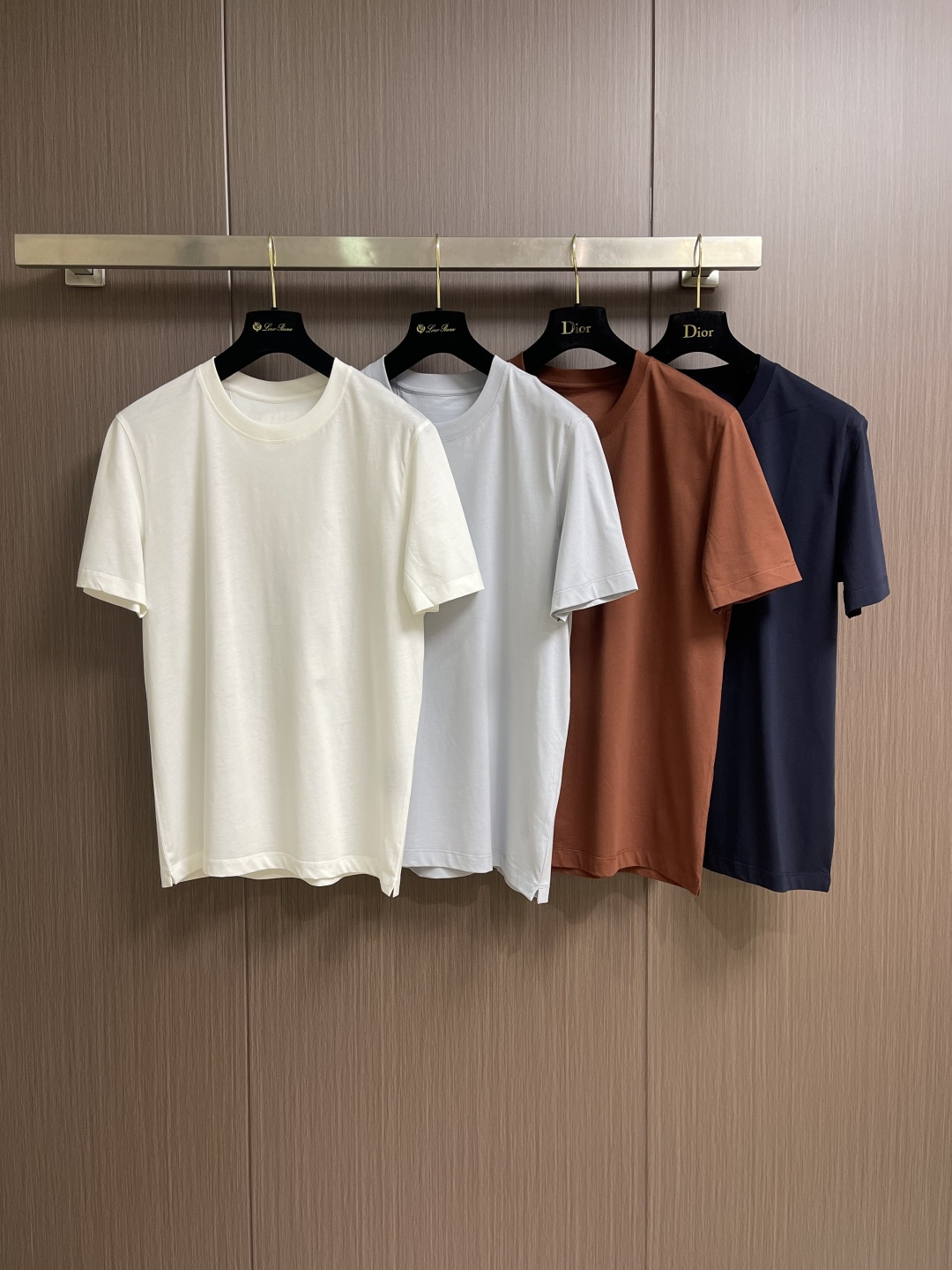 Zegna 杰尼亚2026ss新款圆领短袖T恤，定制新疆长绒棉面料，后背logo标识 高弹面料、久穿不易