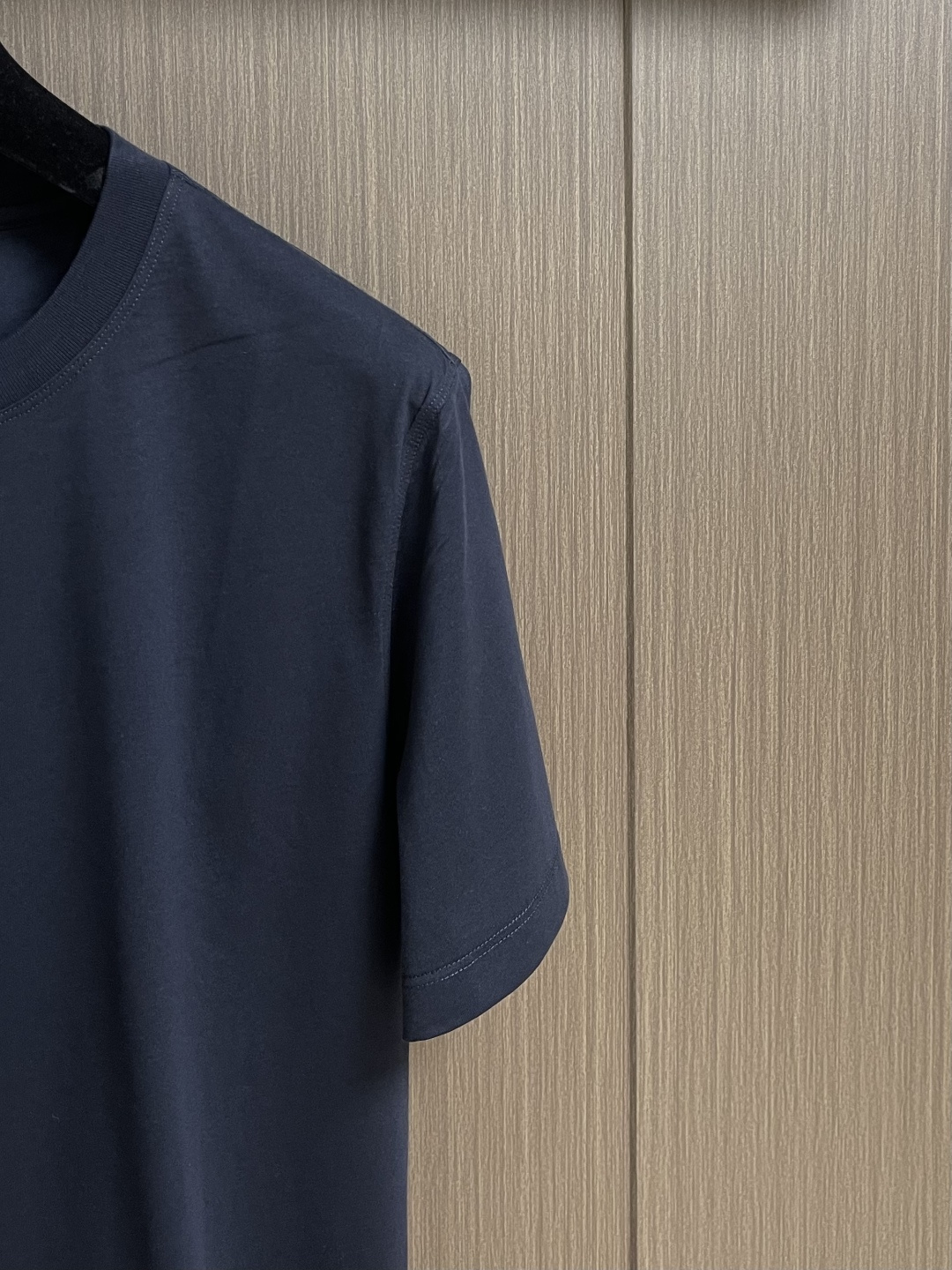 Zegna 杰尼亚2026ss新款圆领短袖T恤，定制新疆长绒棉面料，后背logo标识 高弹面料、久穿不易