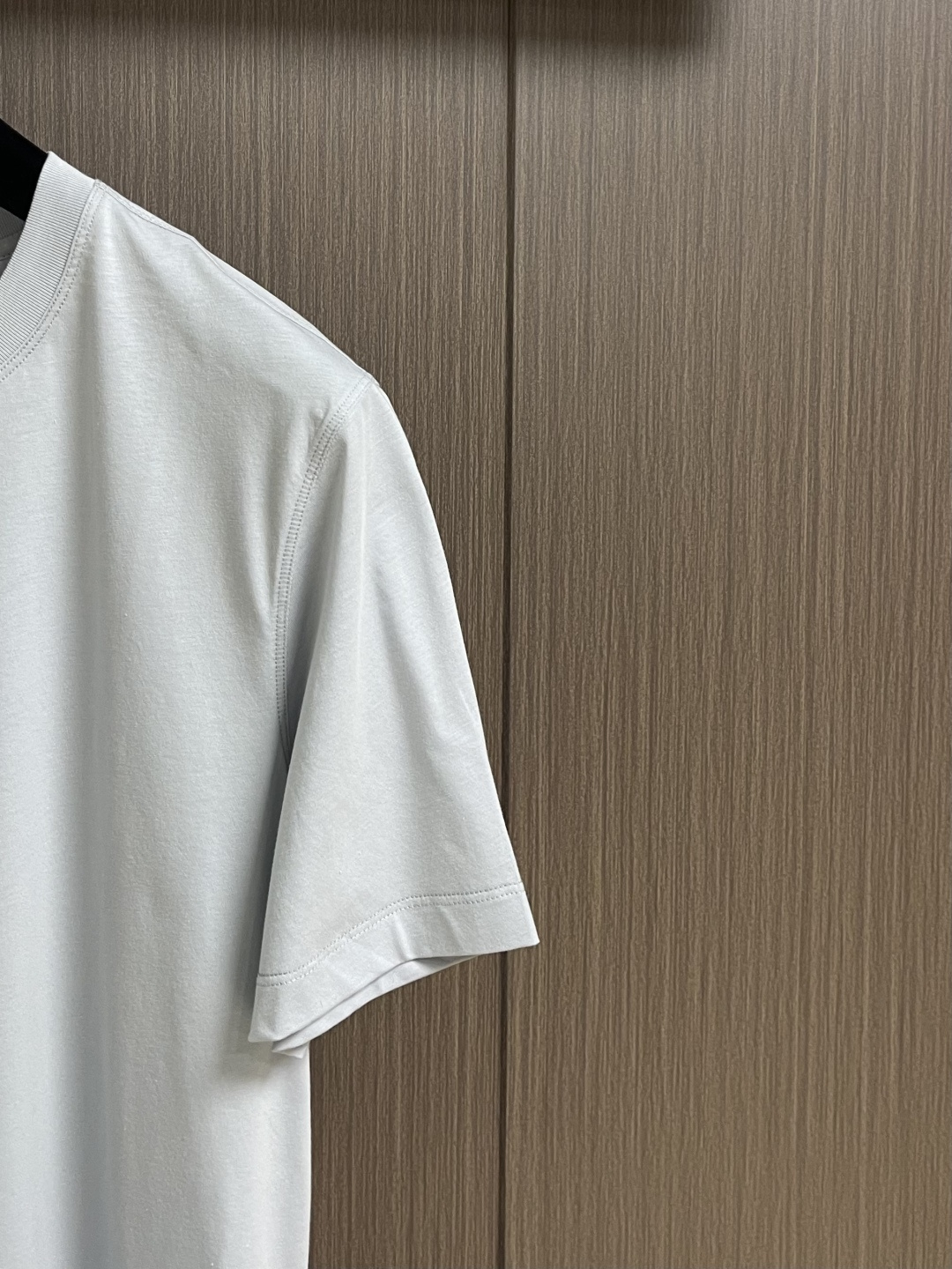 Zegna 杰尼亚2026ss新款圆领短袖T恤，定制新疆长绒棉面料，后背logo标识 高弹面料、久穿不易