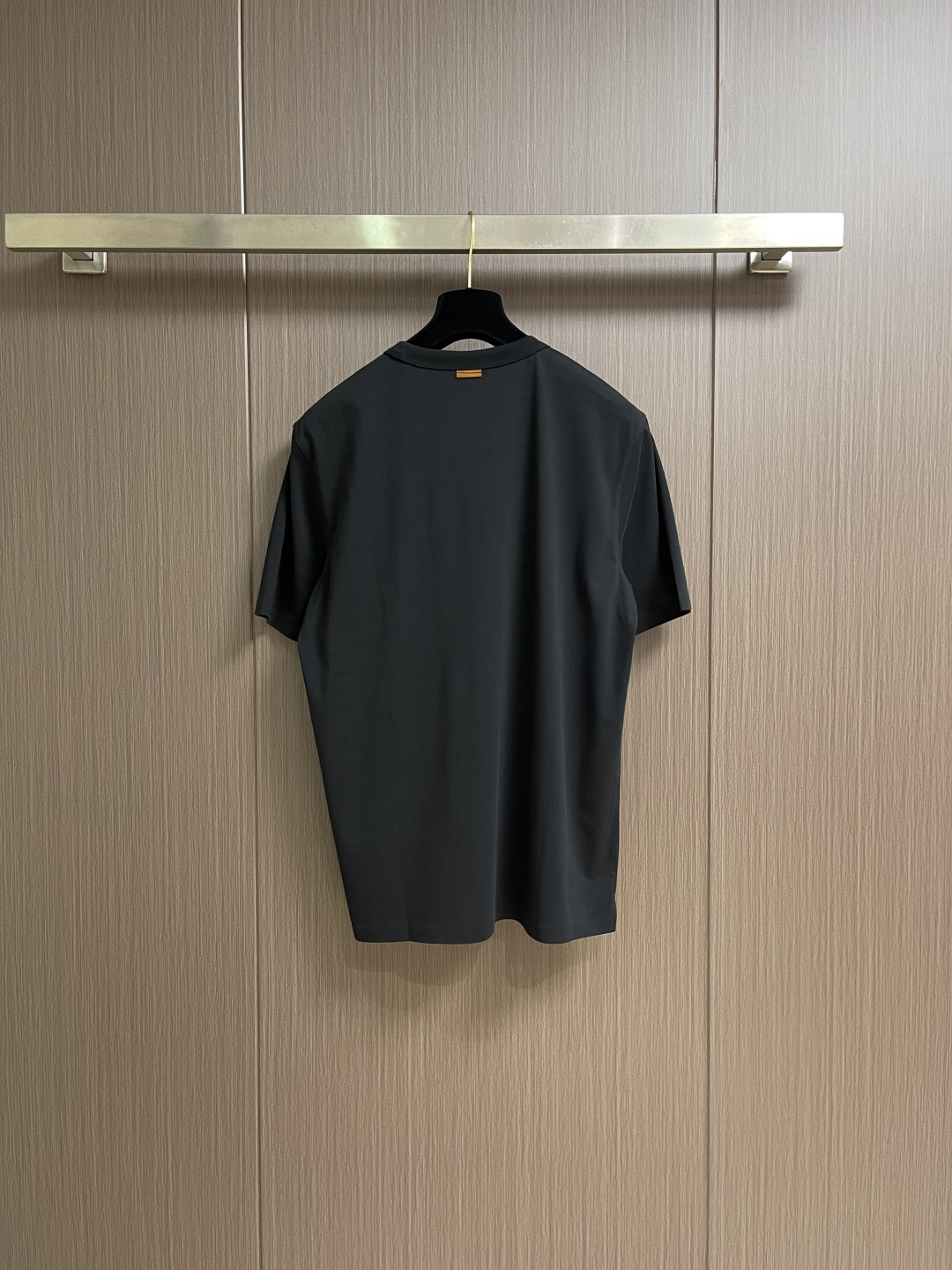 Zegna 杰尼亚2026ss新款圆领短袖T恤，定制新疆长绒棉面料，胶印logo标识 高弹面料、久穿不易