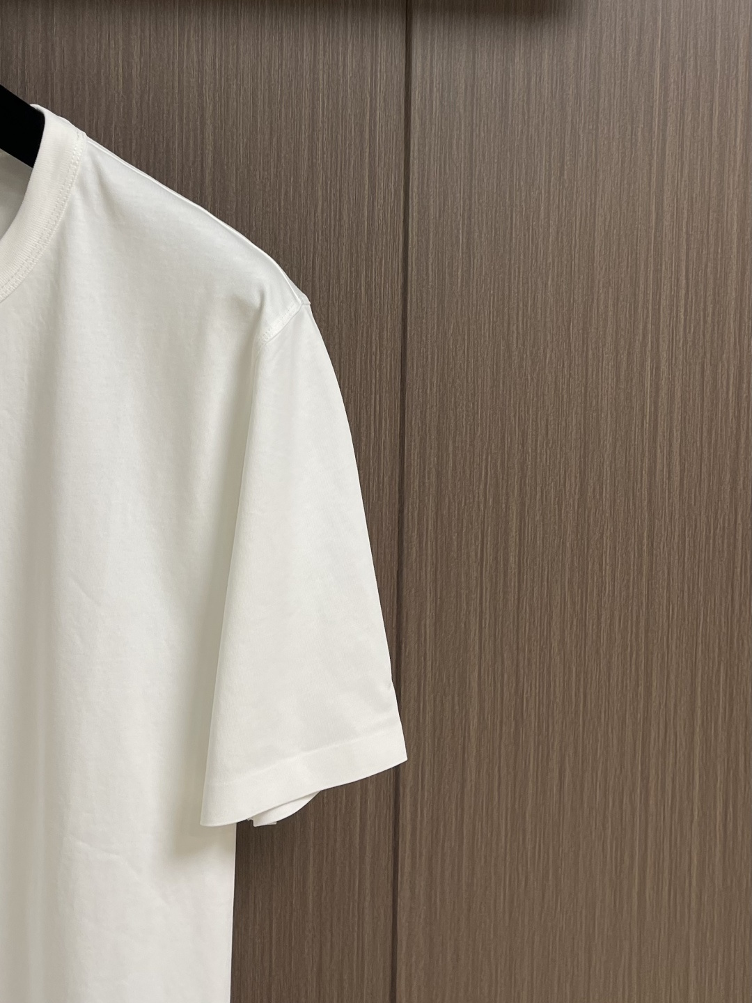 Zegna 杰尼亚2026ss新款圆领短袖T恤，定制新疆长绒棉面料，胶印logo标识 高弹面料、久穿不易
