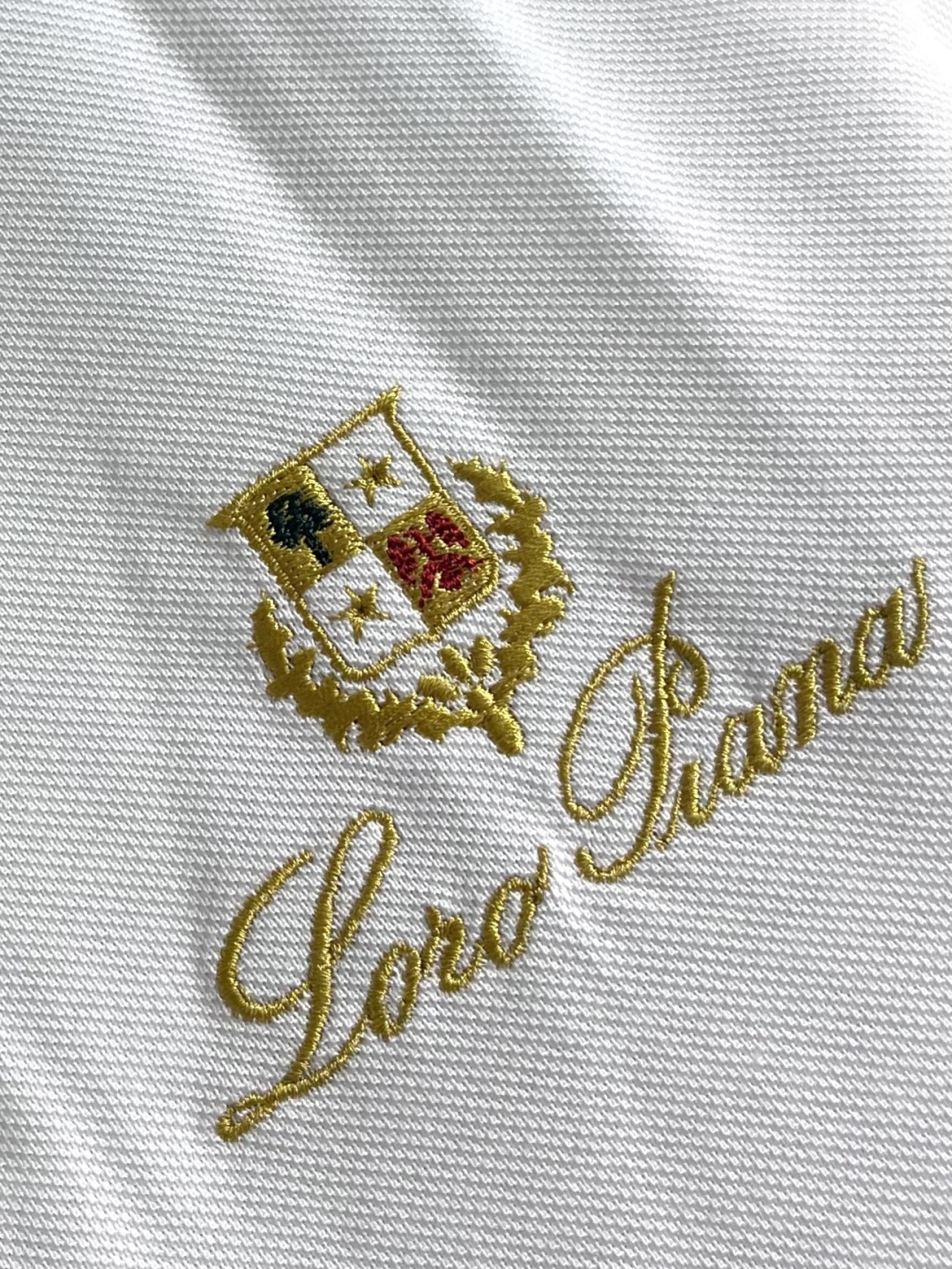 Loro piana Loro Piana 标识刺绣长袖衬衫 定制铂金纱府绸 质感卓越 舒适贴肤 一抹简