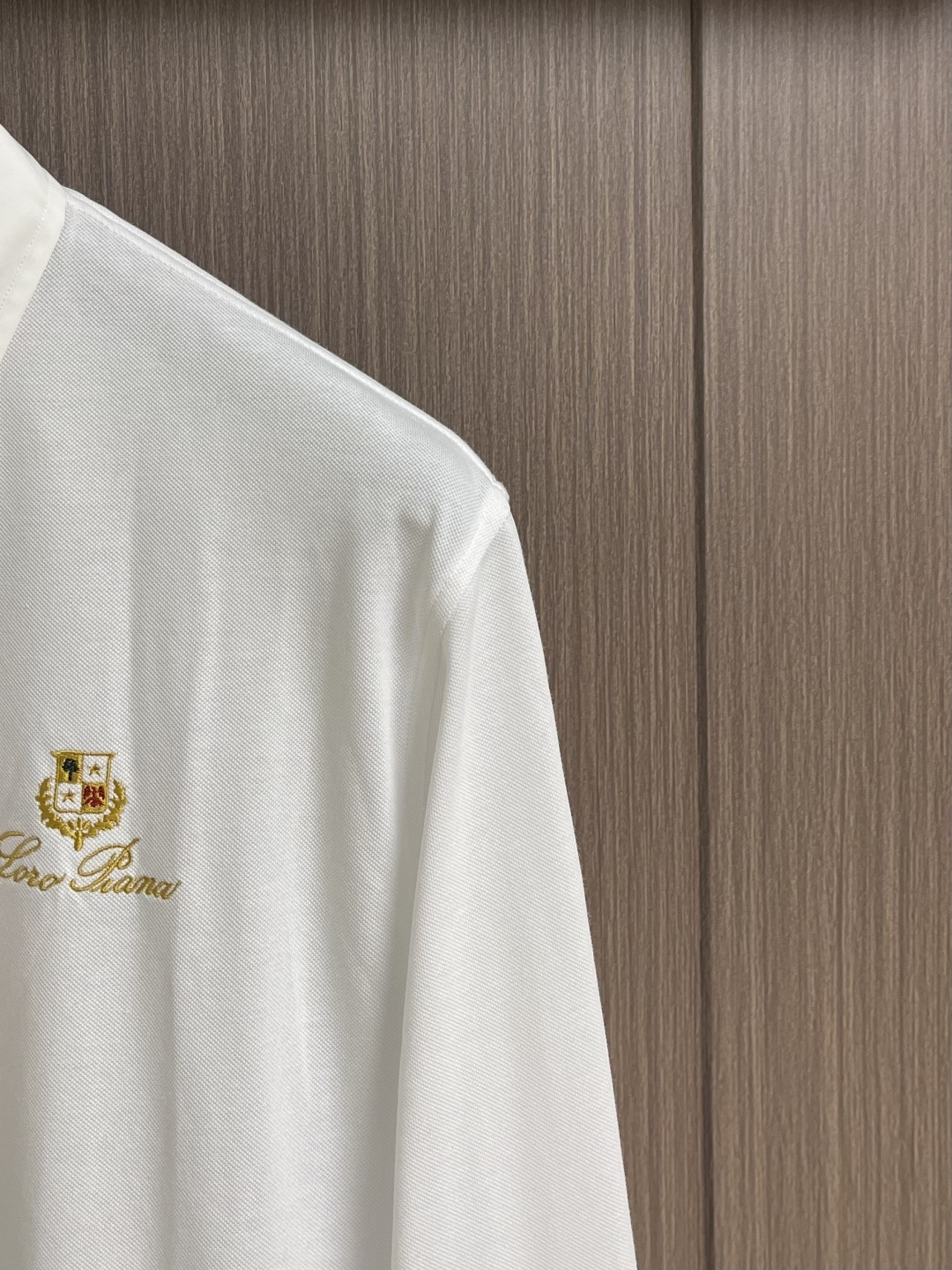 Loro piana Loro Piana 标识刺绣长袖衬衫 定制铂金纱府绸 质感卓越 舒适贴肤 一抹简
