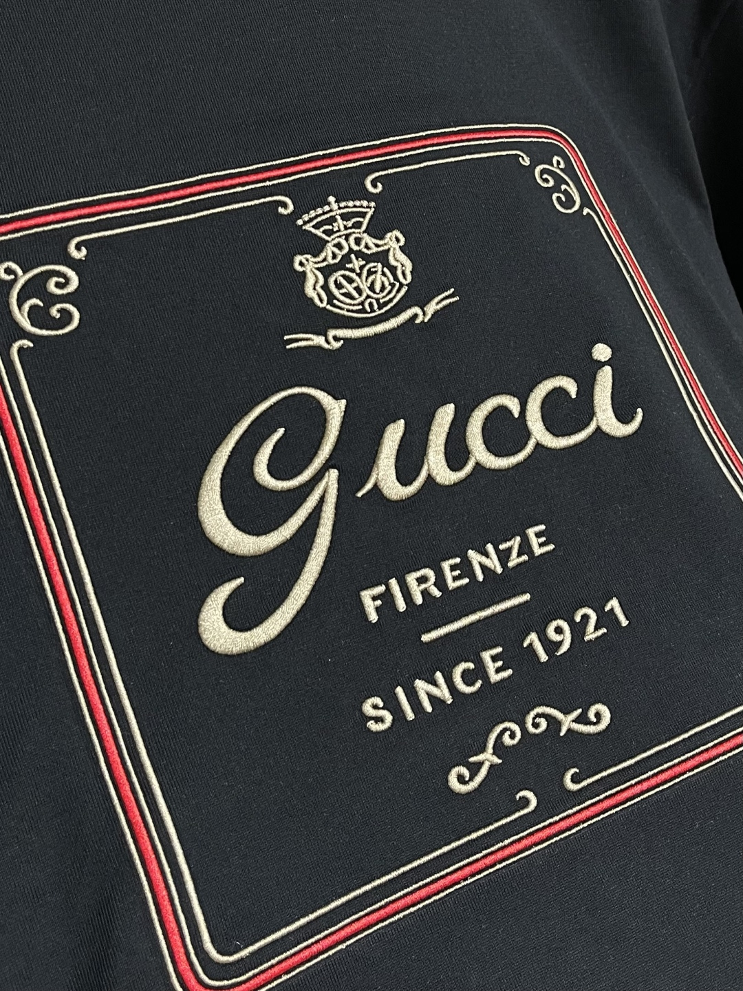 GUCCI 2026ss春夏新款短袖T恤，典藏标识