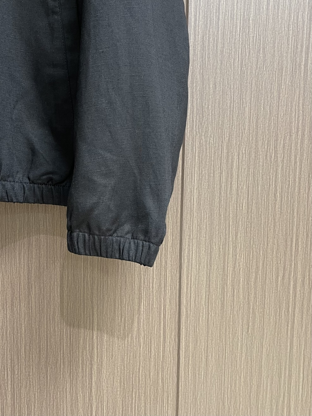 loro Piana loroPiana 2026ss早春新品立领夹克，把高级感穿在日常，甄选高支面料，