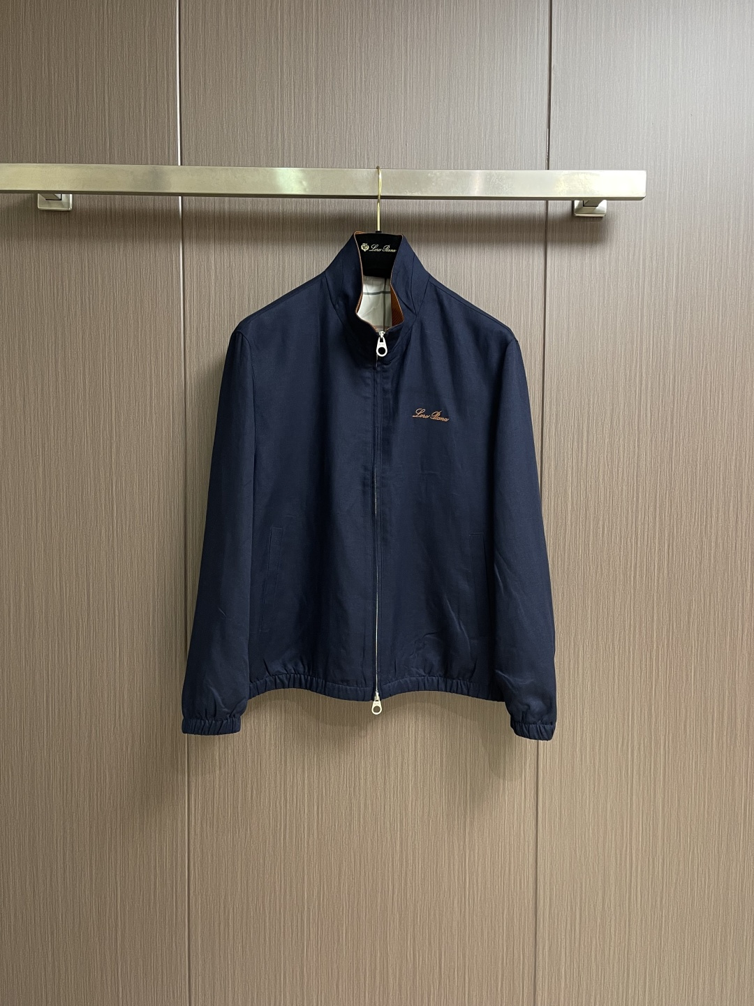loro Piana loroPiana 2026ss早春新品立领夹克，把高级感穿在日常，甄选高支面料，