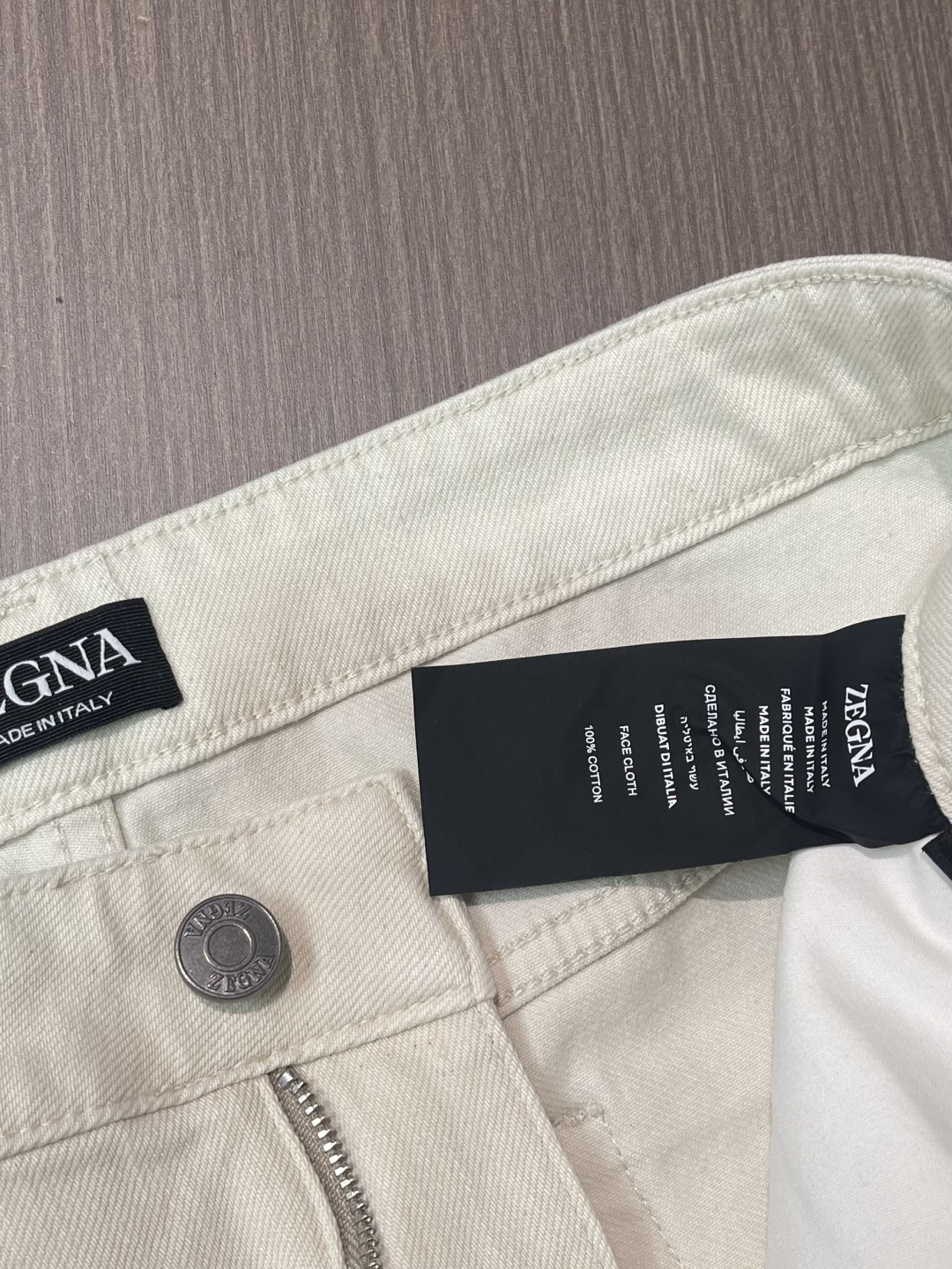 Ermenegildo zegna 2026SS早春新品，直筒牛仔裤，进口原版水洗弹力面料，上身舒适透气