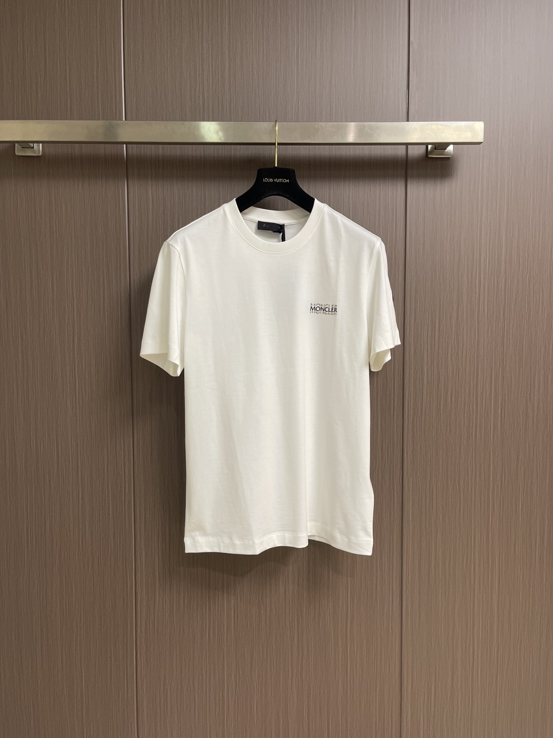 Moncler 2026ss春夏新款短袖T恤，定制面料，定制logo印花，舒适性与透气性兼优，柔软抗皱弹