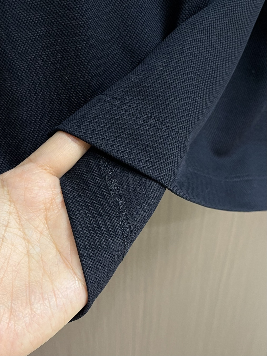 zegna 2026ss早春时装款男士短袖Polo衫，非常明星级的一款单品，颜值度极高，即大气又有内涵，