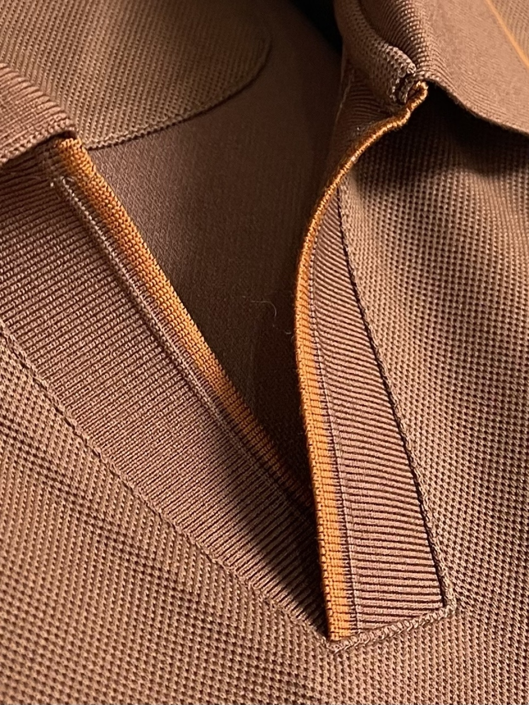 zegna 2026ss早春时装款男士短袖Polo衫，非常明星级的一款单品，颜值度极高，即大气又有内涵，