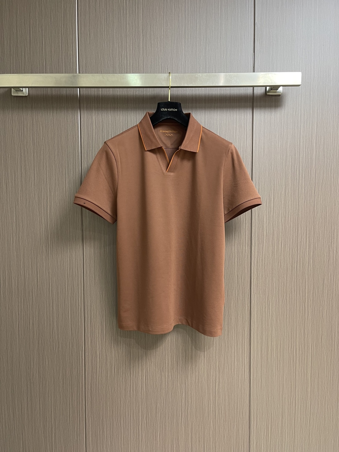 zegna 2026ss早春时装款男士短袖Polo衫，非常明星级的一款单品，颜值度极高，即大气又有内涵，