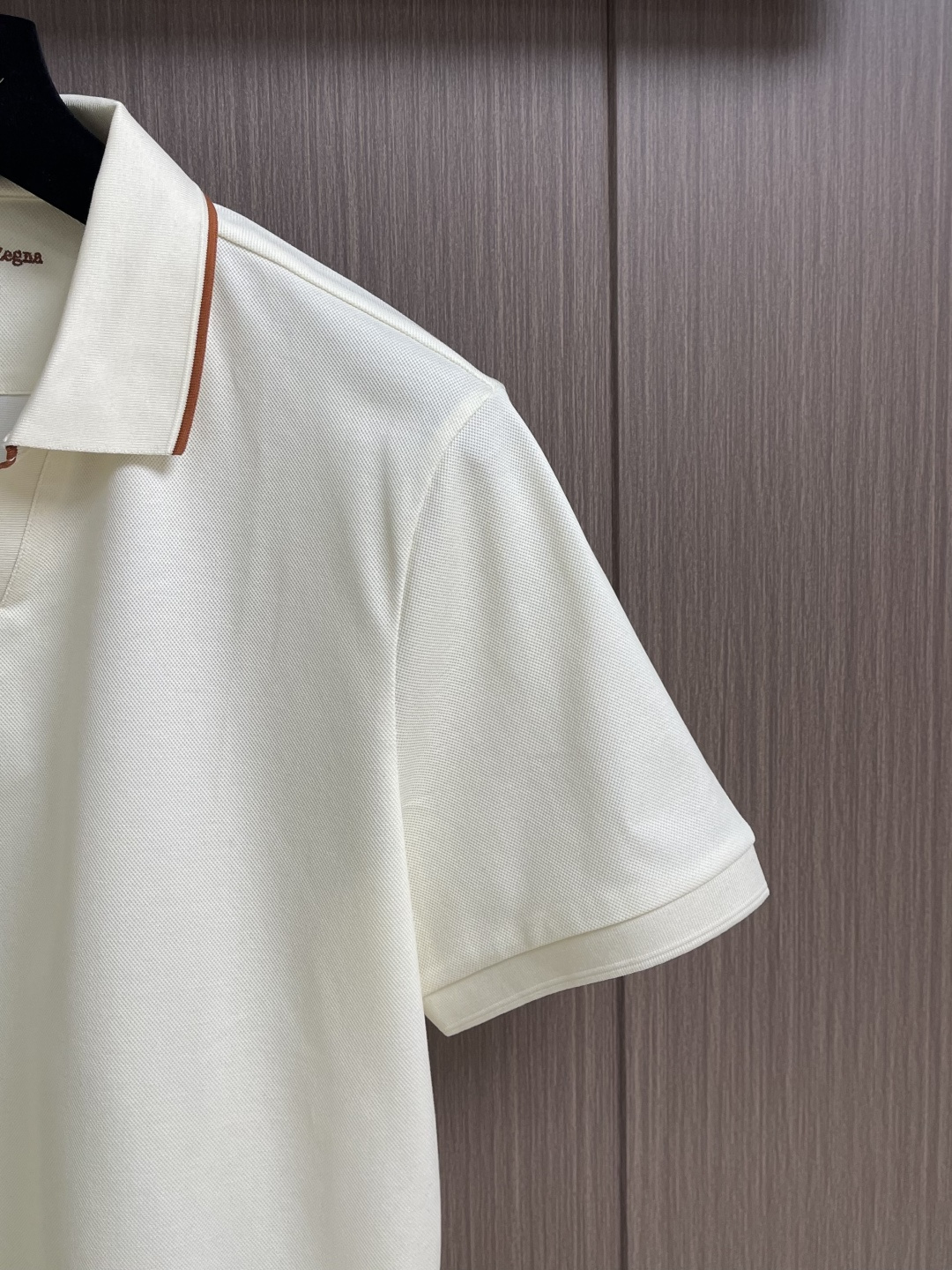 zegna 2026ss早春时装款男士短袖Polo衫，非常明星级的一款单品，颜值度极高，即大气又有内涵，