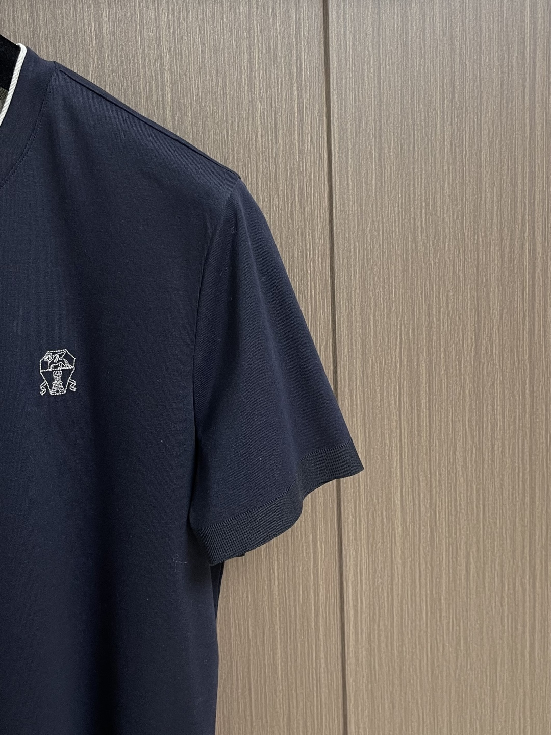 Brunello Cucinelli BC 刺绣短袖T恤 定制密织平纹有机棉 紧密细腻 舒适贴肤 标志性