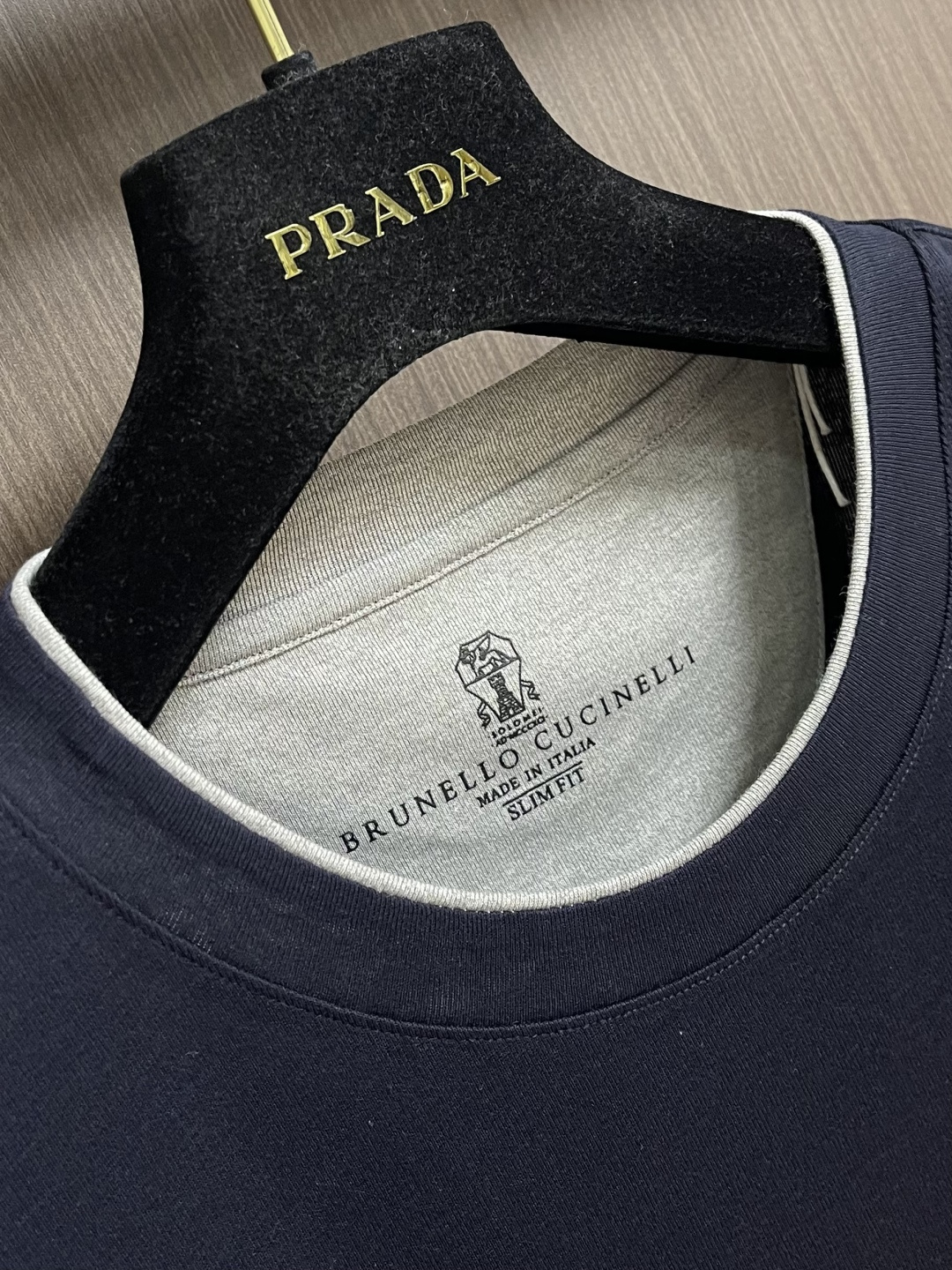 Brunello Cucinelli BC 刺绣短袖T恤 定制密织平纹有机棉 紧密细腻 舒适贴肤 标志性
