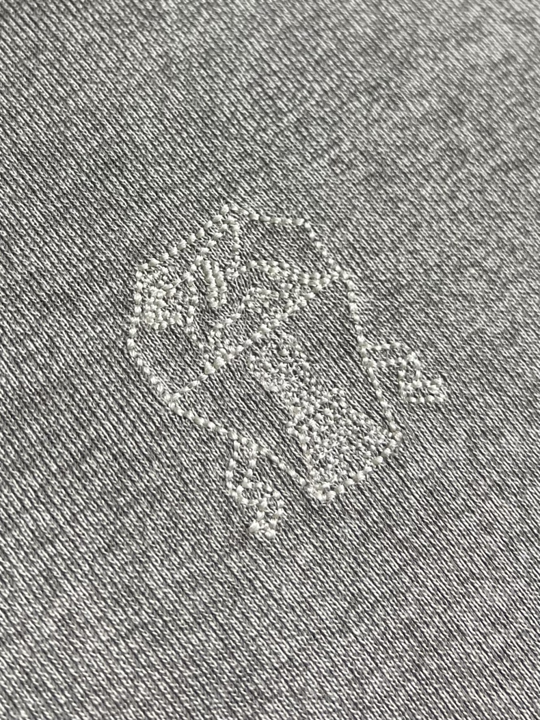 Brunello Cucinelli BC 刺绣短袖T恤 定制密织平纹有机棉 紧密细腻 舒适贴肤 标志性