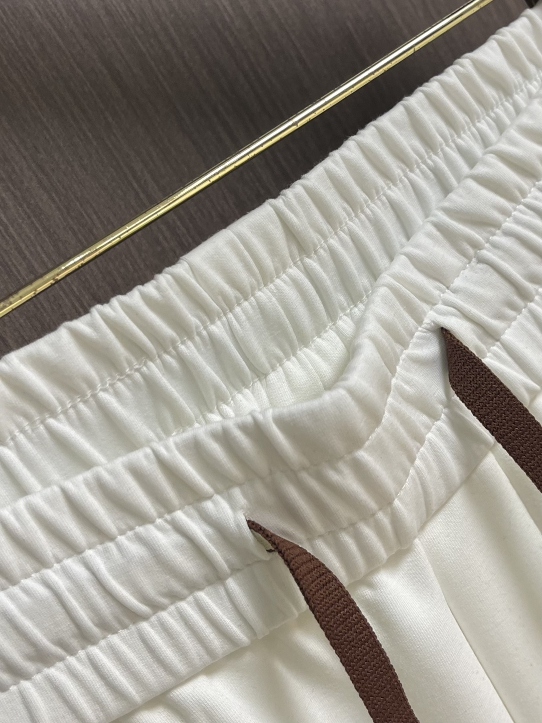 Loro Piana loroPiana 2026FW夏季新款直筒卫裤休闲裤，定制混纺面料软糯舒集高级感