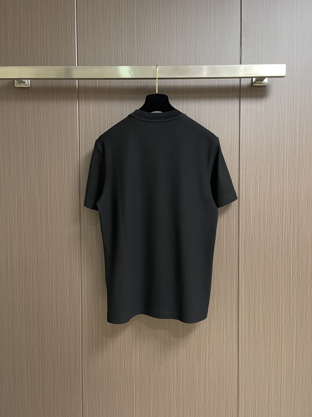 loro Piana loroPiana 2026SS春夏新品珠地网眼圆领T恤，100％长绒棉打造。珠地