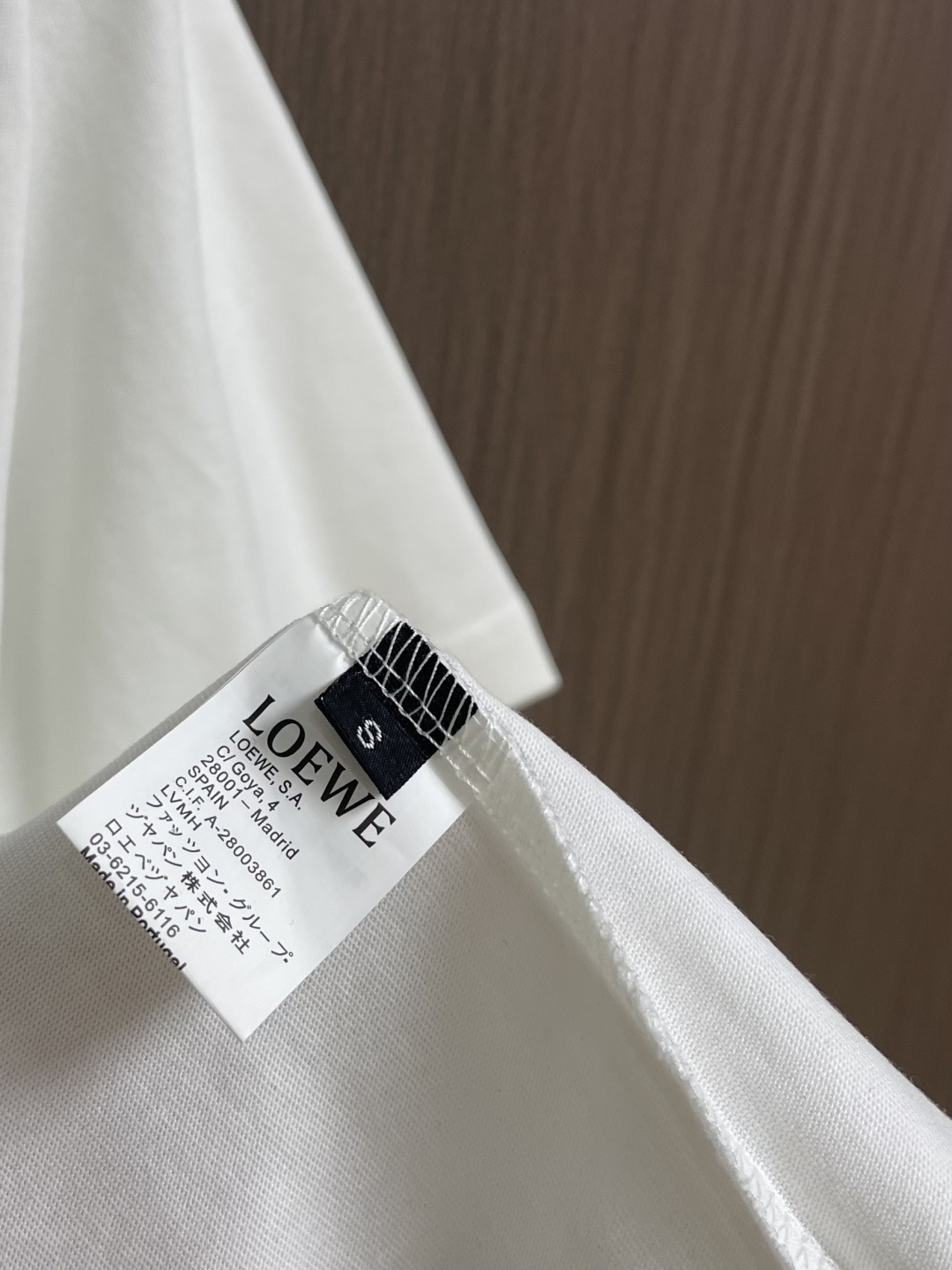 Loewe 2026ss春夏新款 罗意威刺绣logo标识胸前圆领T恤， 260g 32支双纱平纹纯棉面料